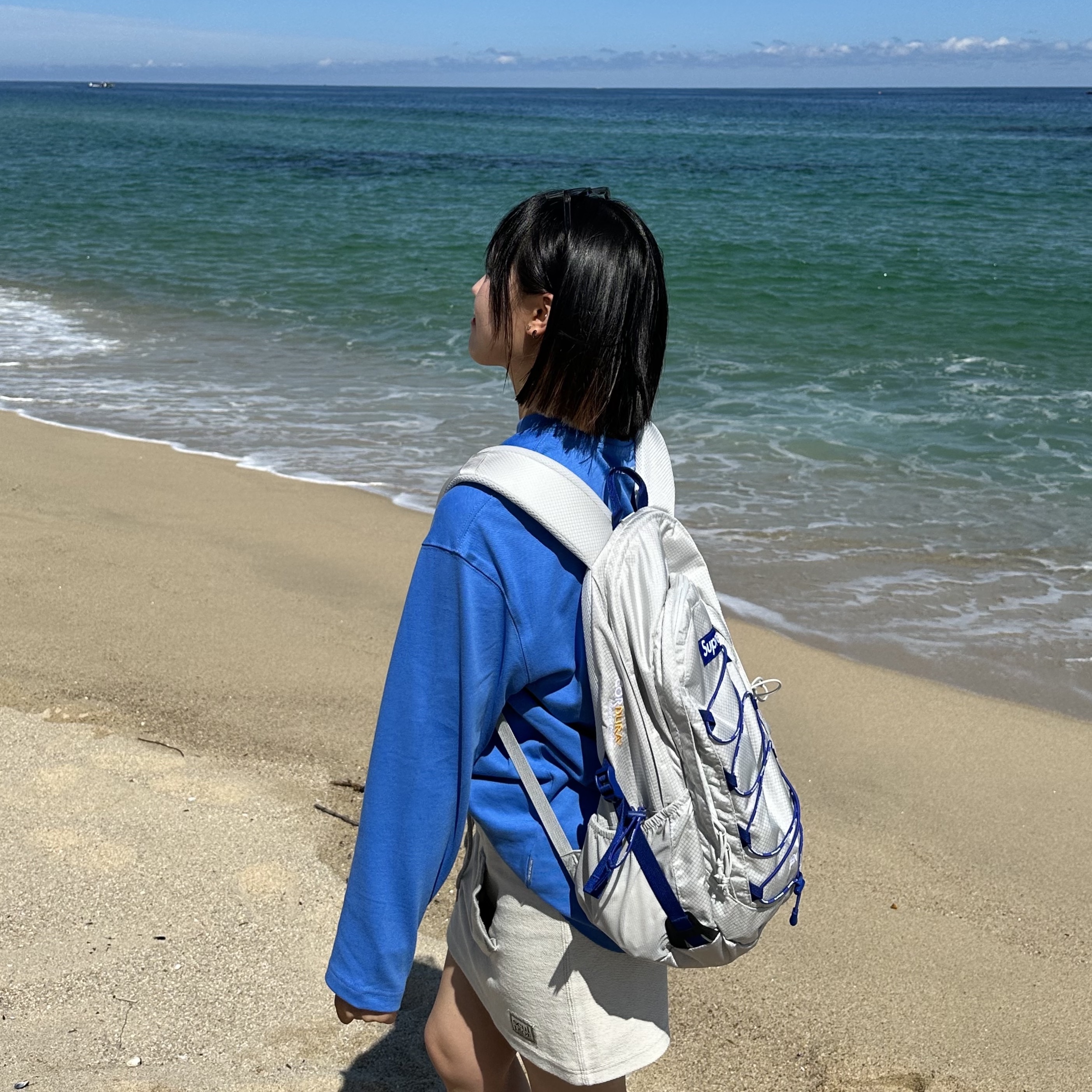 Supreme Backpack Silver - 22SS 착용 스타일 - 3