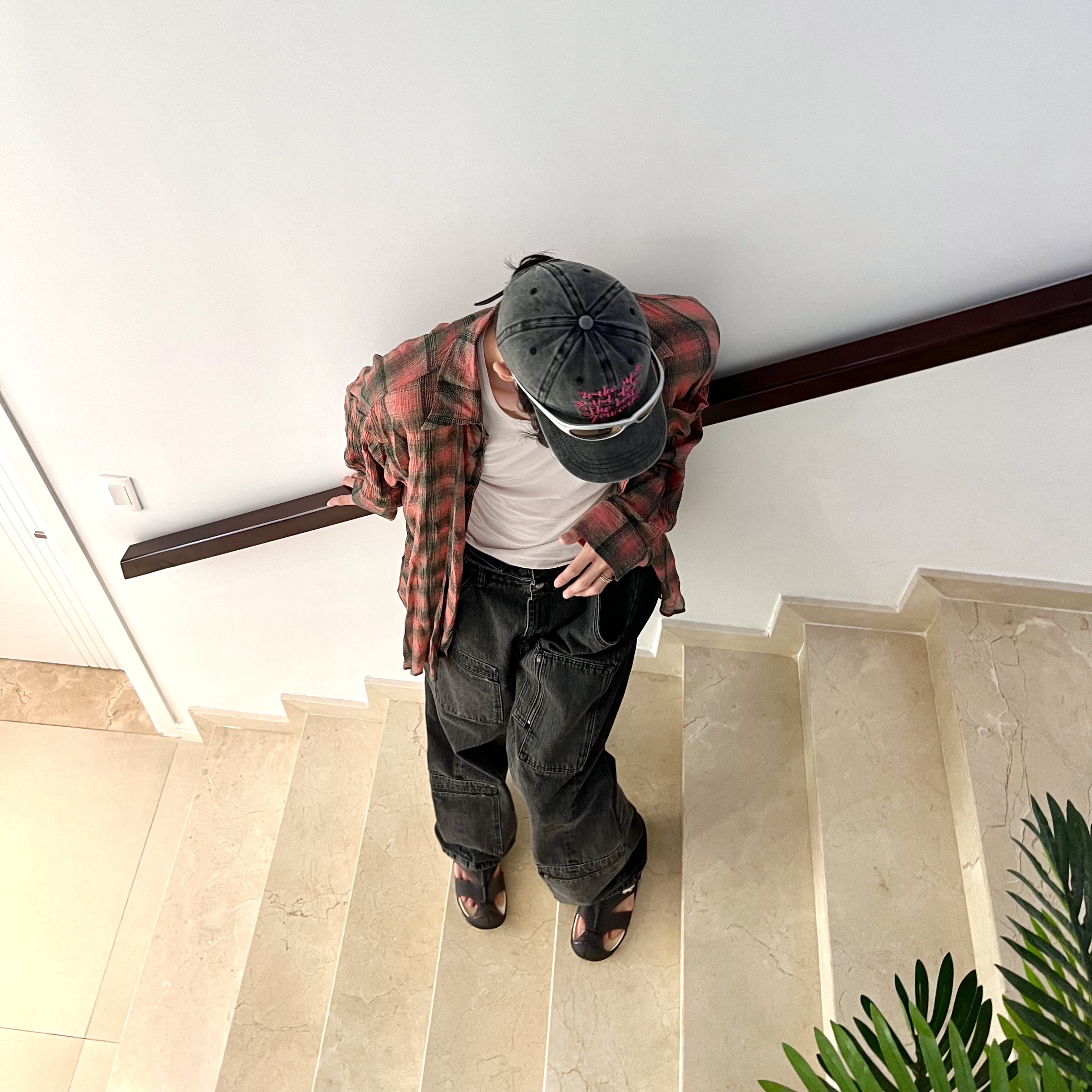 Our Legacy Borrowed Shirt Big Lumbercheck Print 착용 스타일 - 3