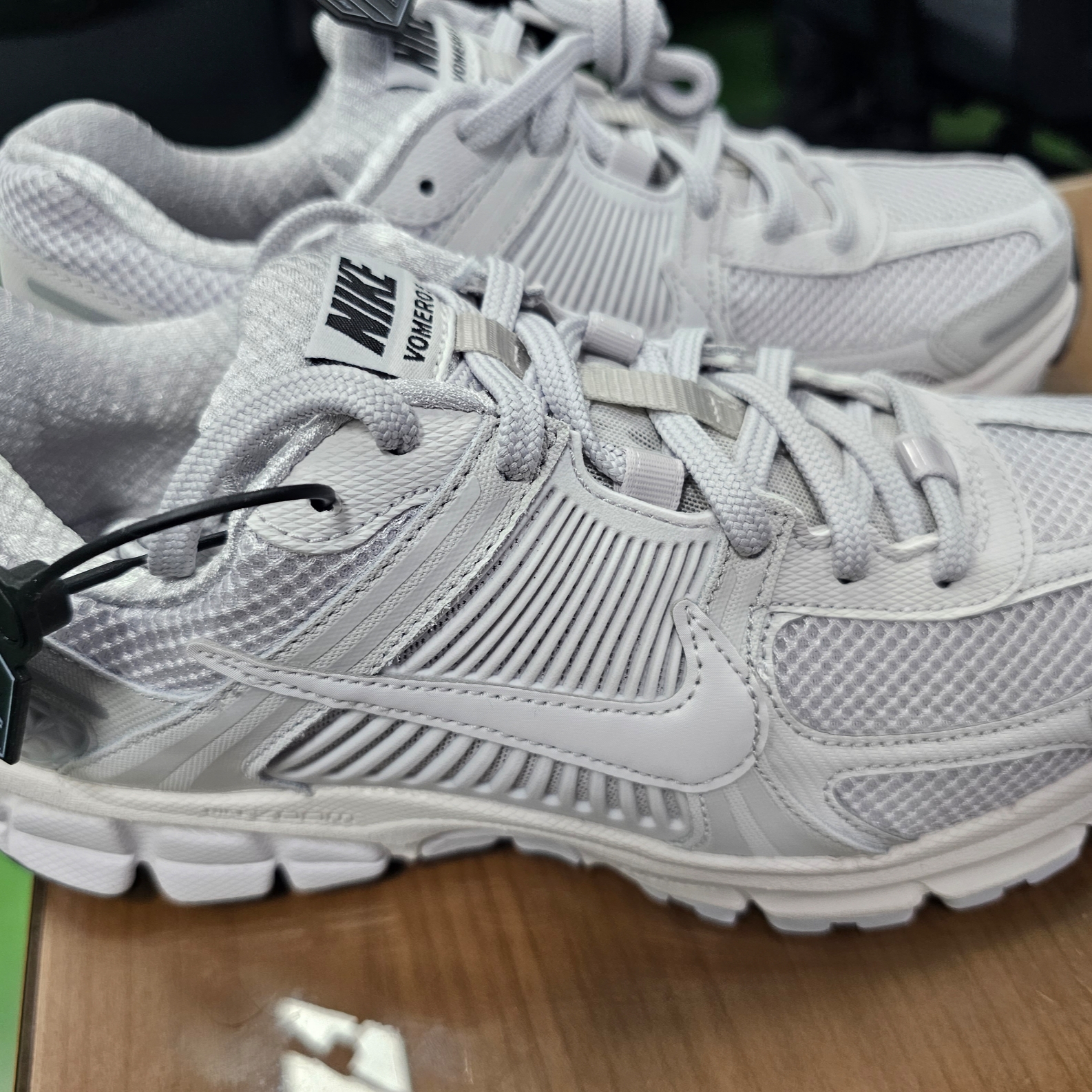 Nike Zoom Vomero 5 SP Vast Grey 2023 착용 스타일