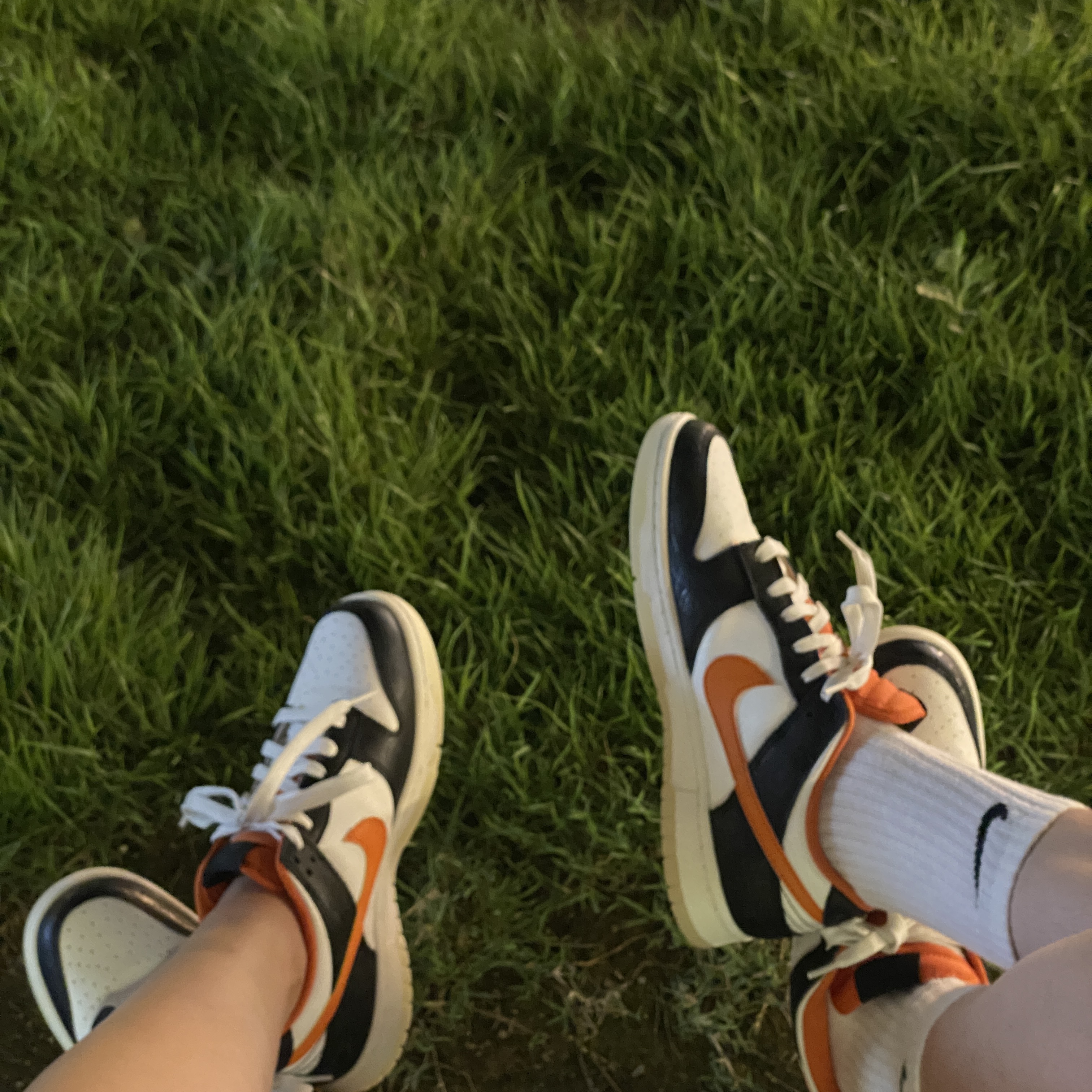 Nike Dunk Low Retro PRM Halloween, (GS) Nike Dunk Low PRM Halloween 착용 스타일 - 1