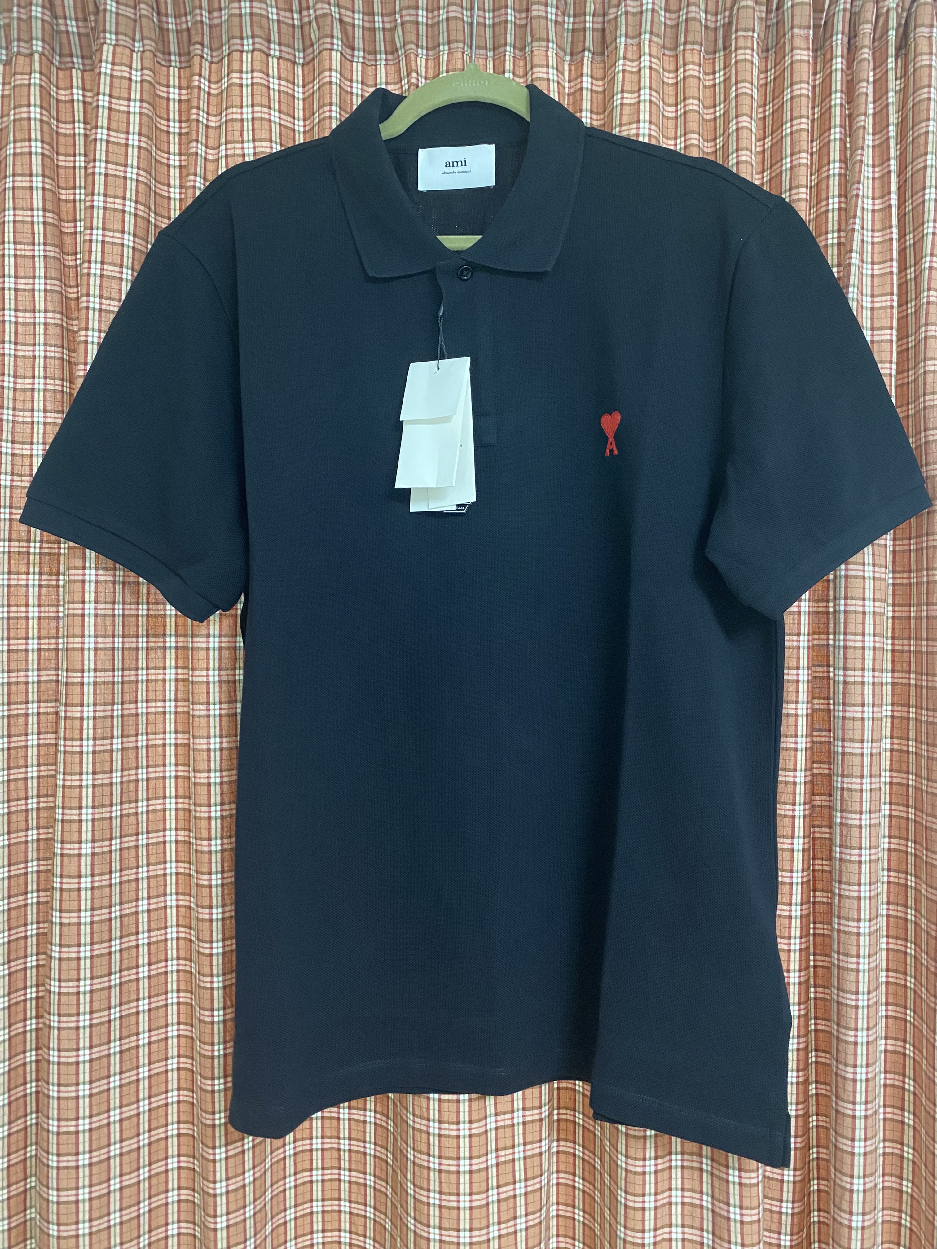 AMI de Coeur Polo Shirt Black 착용 스타일