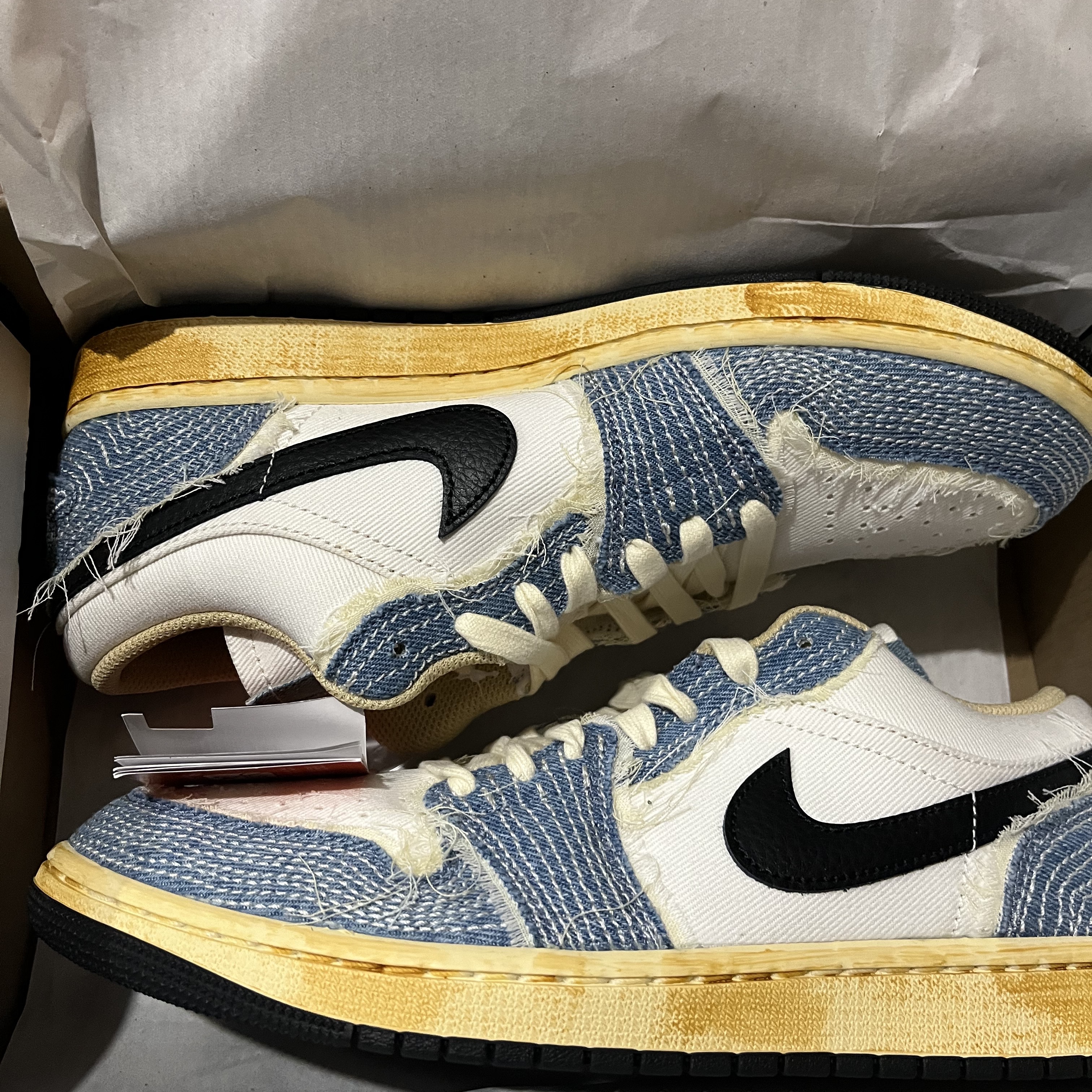Jordan 1 Low World Make Japan 착용 스타일 - 1