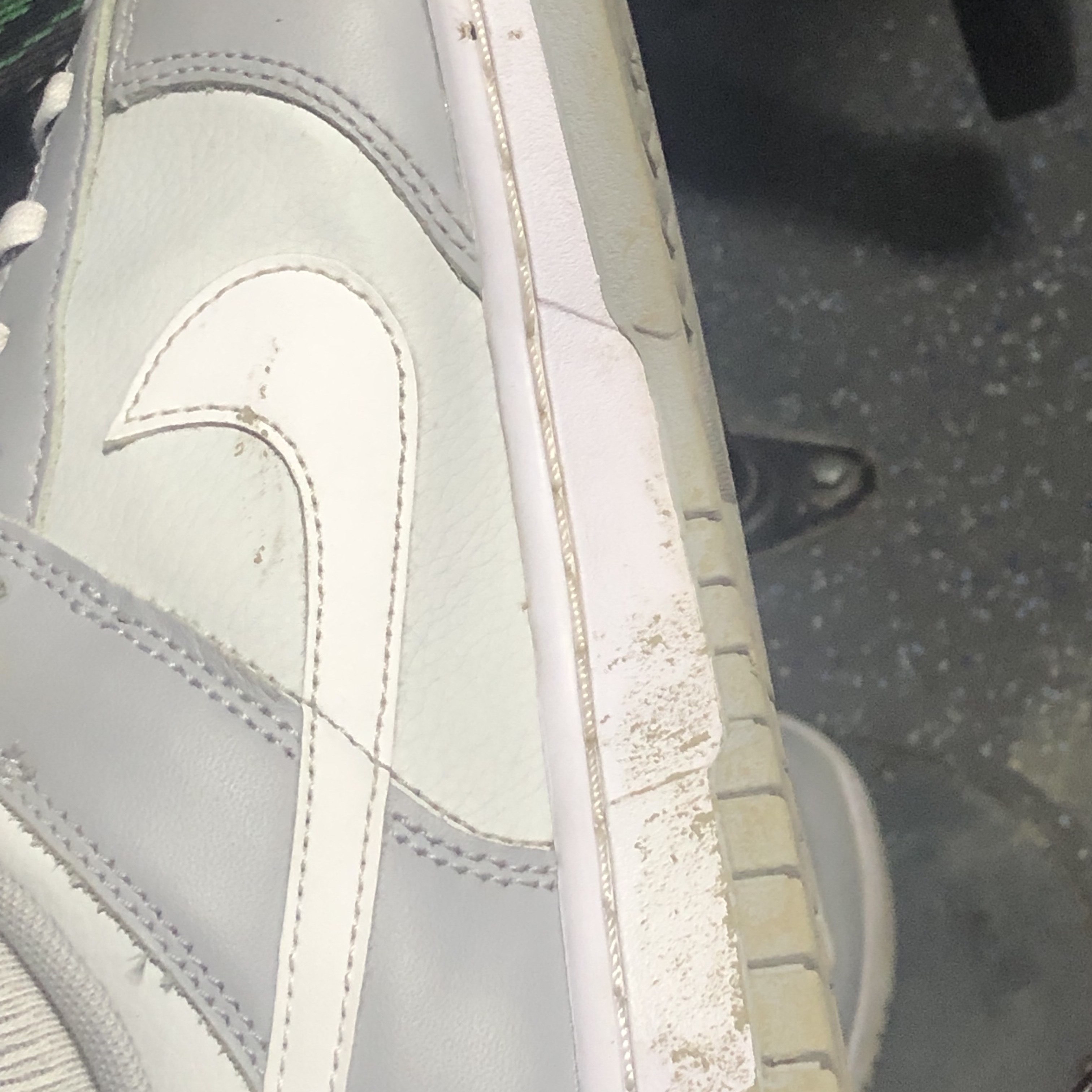 Nike Dunk Low Retro Wolf Grey 착용 스타일