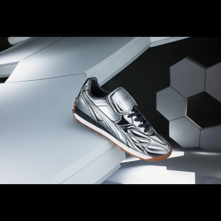 Puma x Fenty Avanti VL Black, (W) Puma x Fenty Avanti C Aged Silver 착용 스타일 - 4