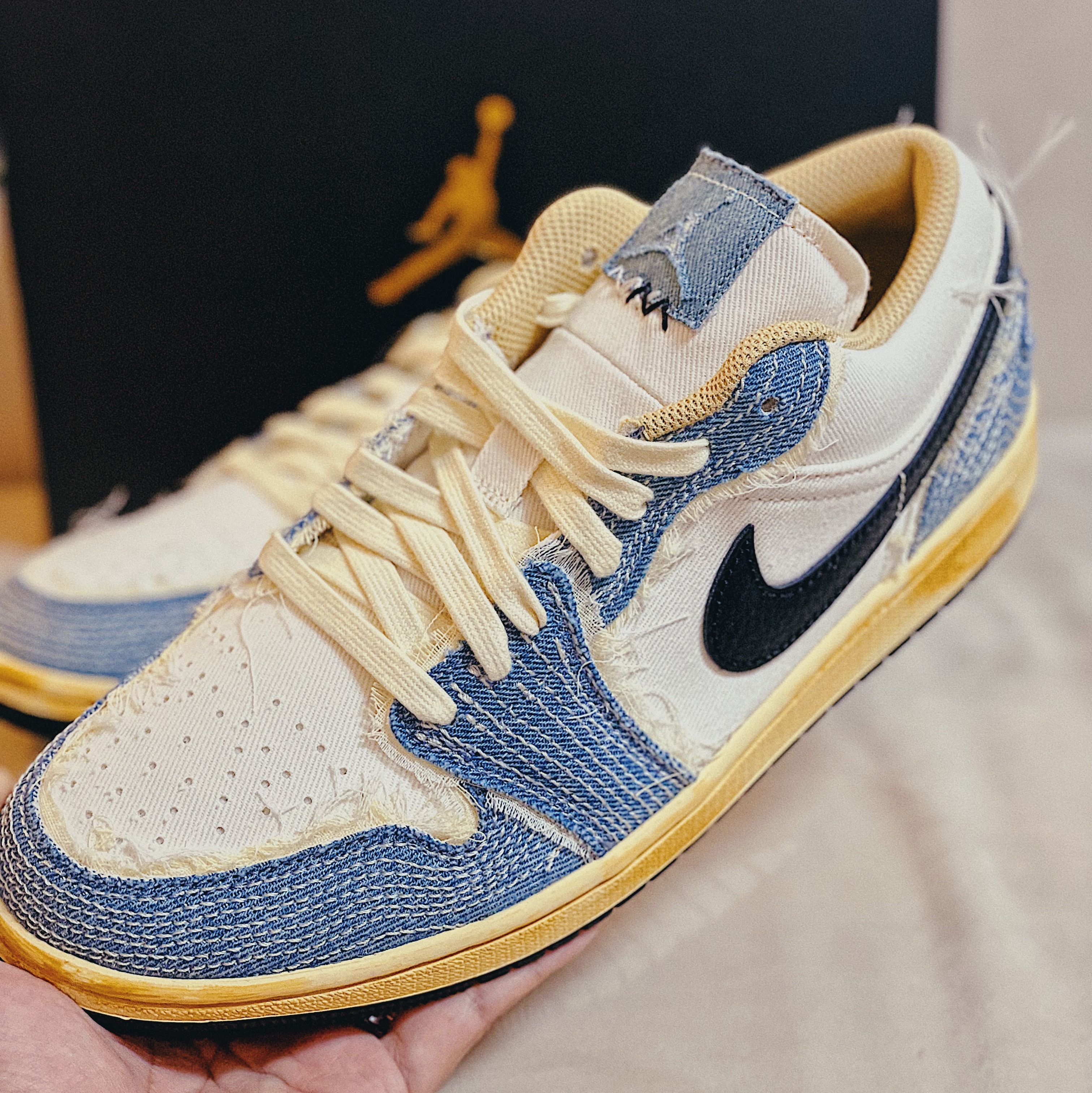 Jordan 1 Low World Make Japan 착용 스타일