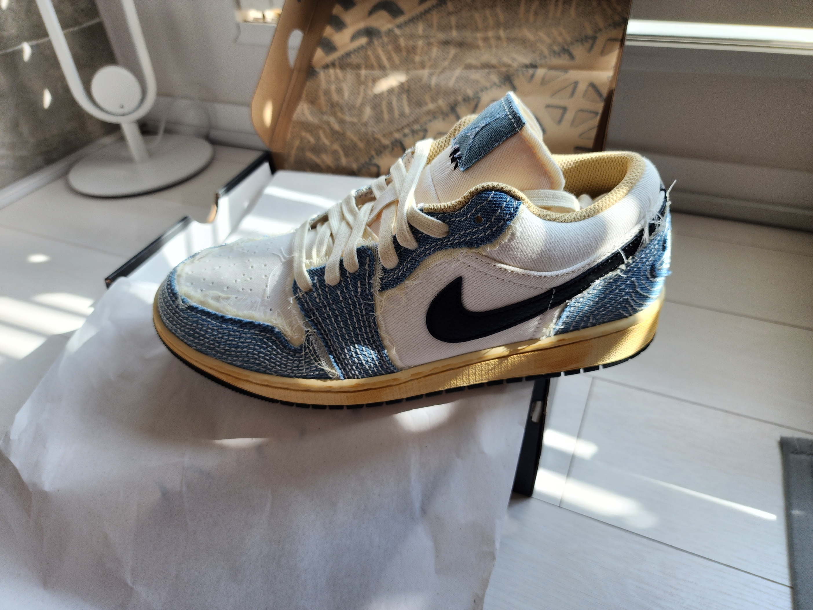 Jordan 1 Low World Make Japan 착용 스타일 - 3