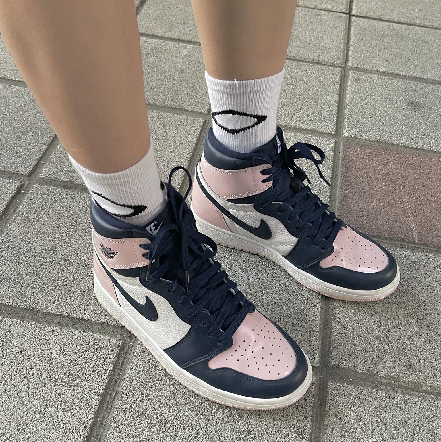 (W) Jordan 1 Retro High OG Atmosphere 착용 스타일 - 3