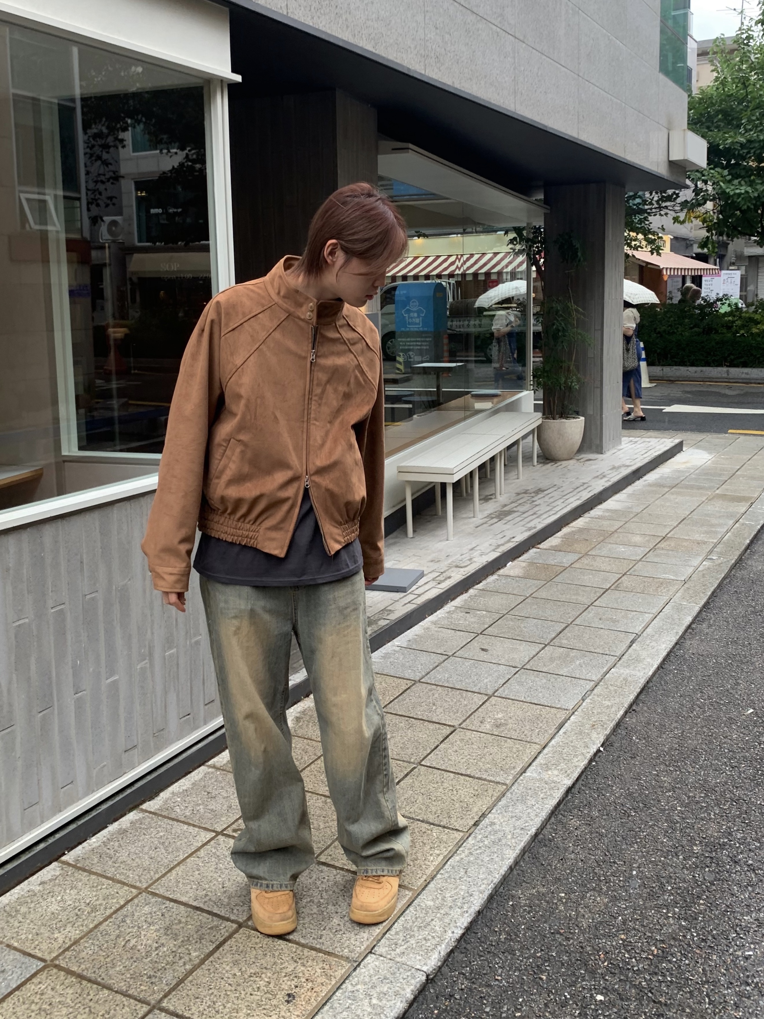 Nike Air Force 1 '07 WB Flax 착용 스타일 - 2