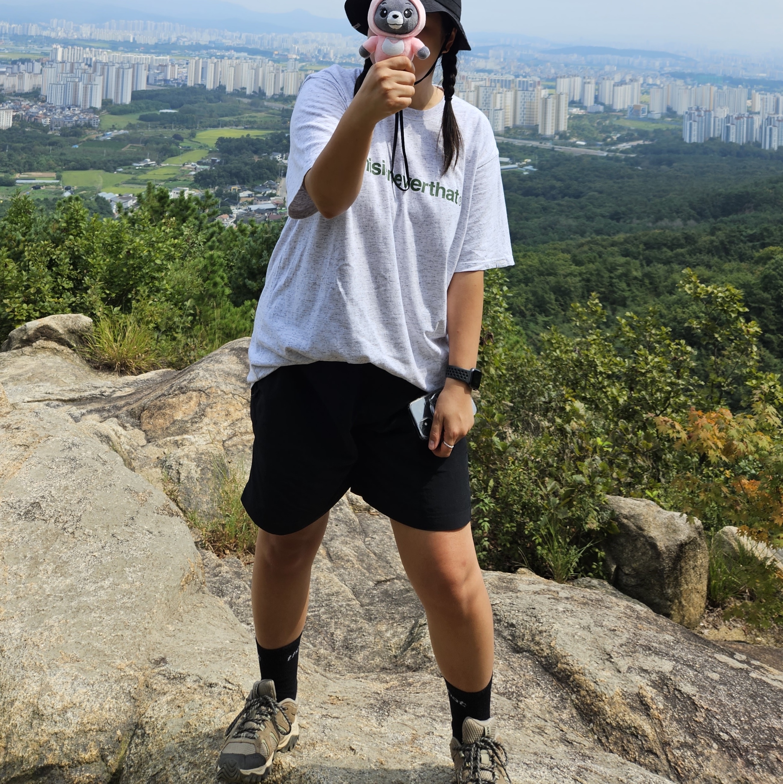 Nike NRG ACG Trail Shorts Black Dark Smoke Grey - Asia 착용 스타일