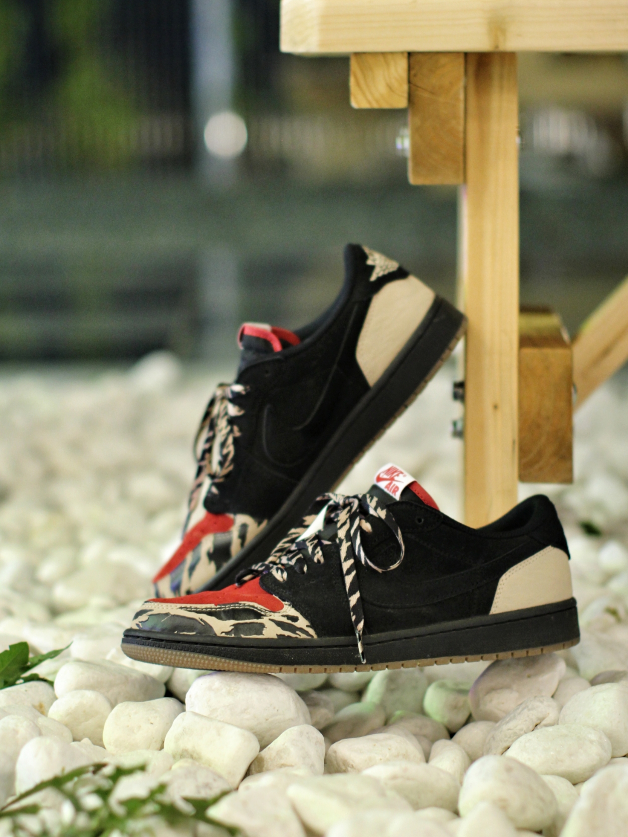 (W) Jordan x Aleali May Short Sleeve T-Shirt Black - Asia, Supreme Washed Chino Twill Camp Cap Leopard - 23FW 착용 스타일 - 5