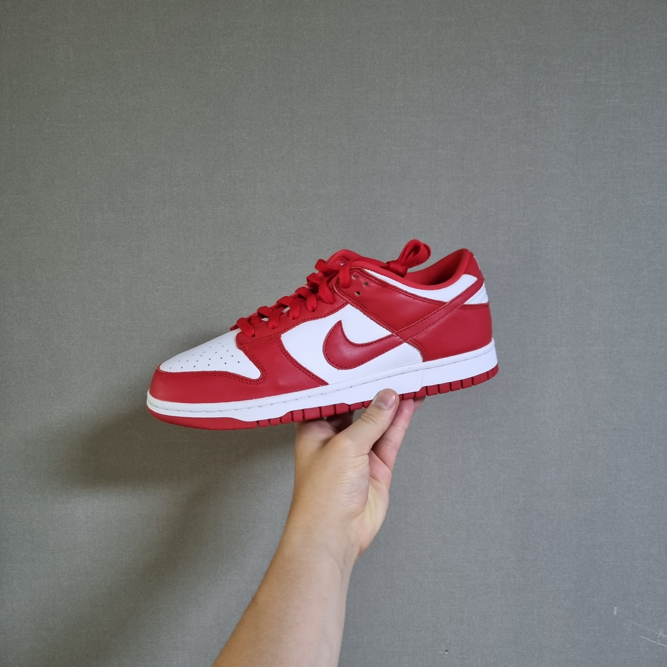 Nike Dunk Low SP White and University Red 2023 착용 스타일