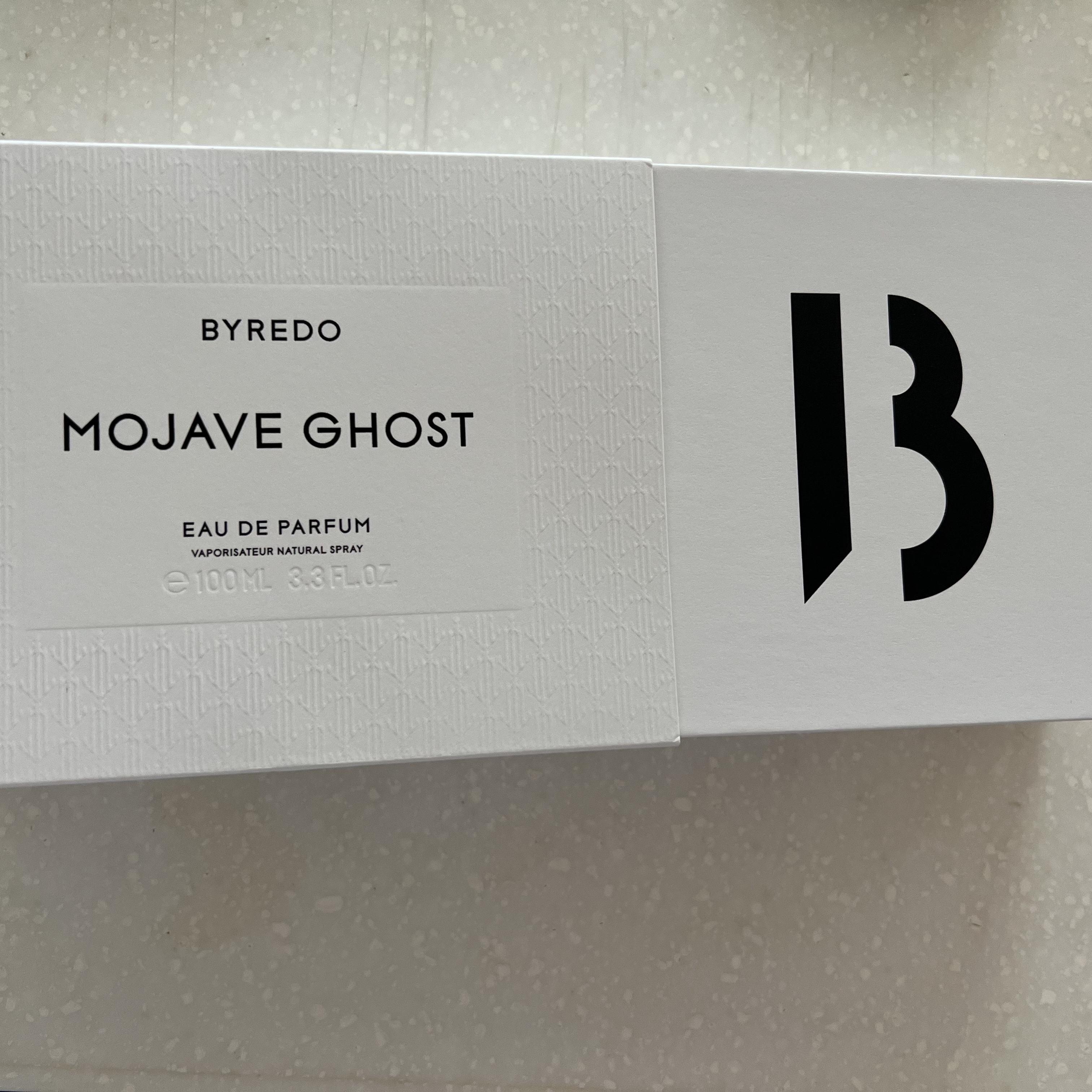 Byredo Mojave Ghost Eau De Parfum 100ml 착용 스타일 - 2