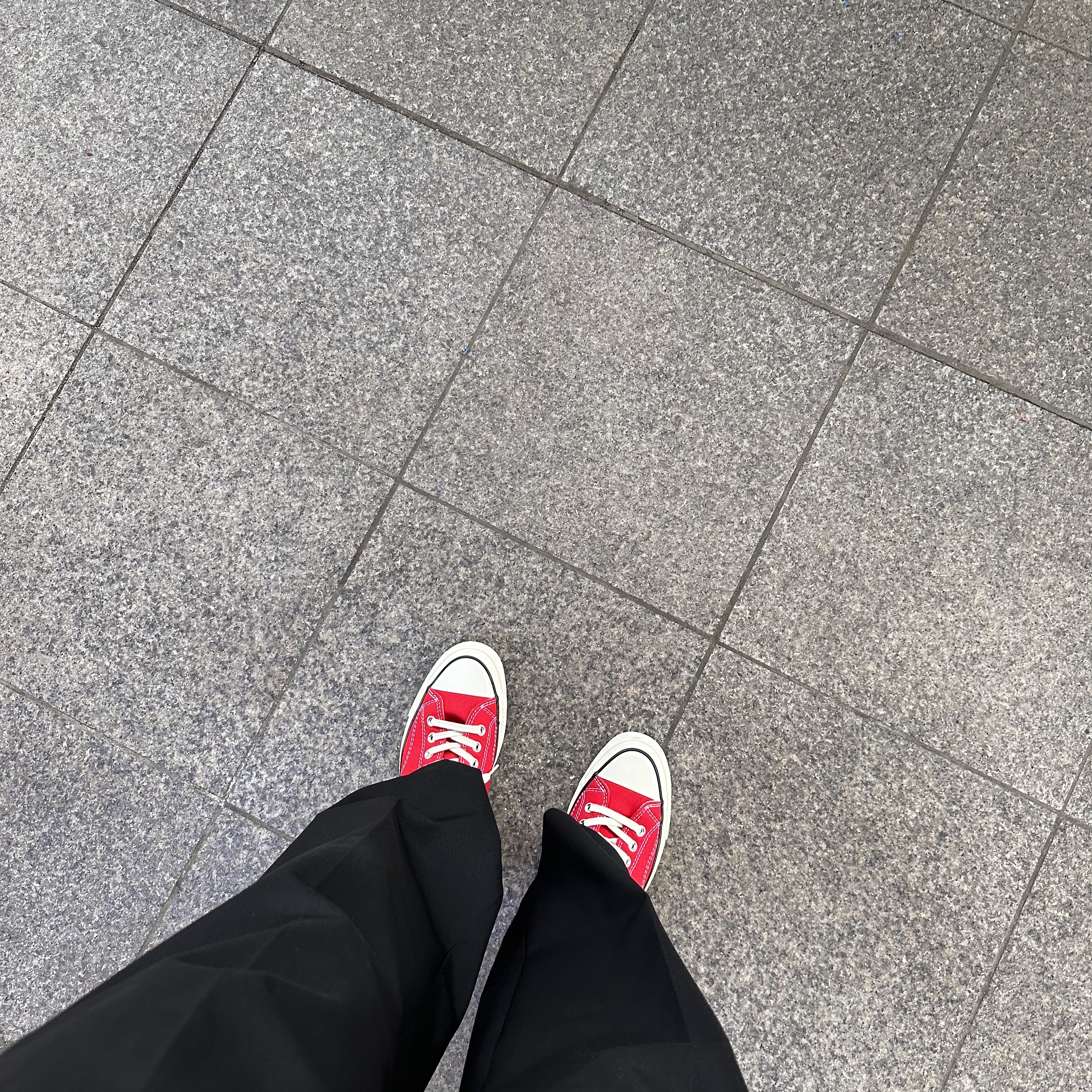 Converse Chuck 70 Ox Enamel Red 착용 스타일