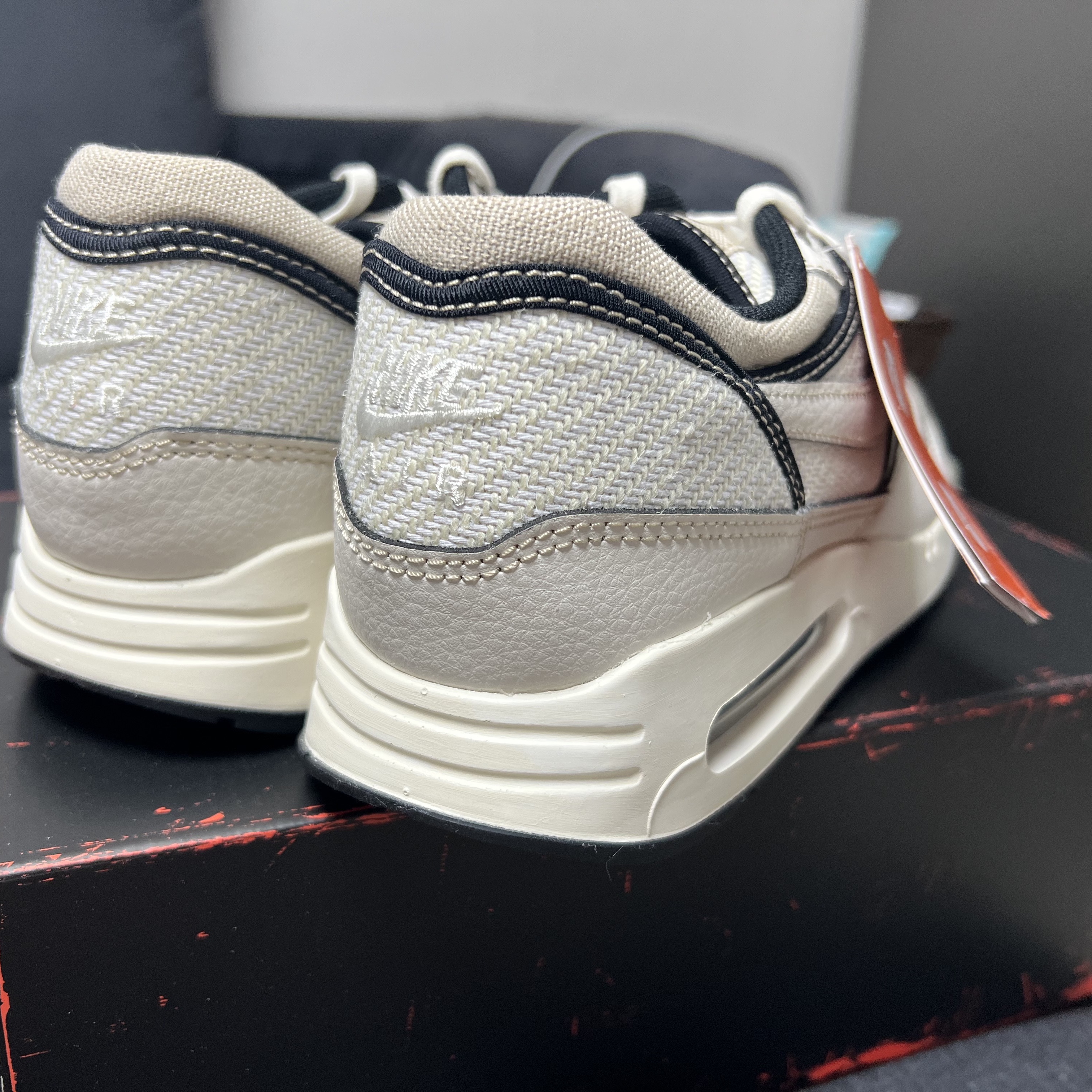Nike Air Max 1 '86 World Make Korea 착용 스타일 - 4