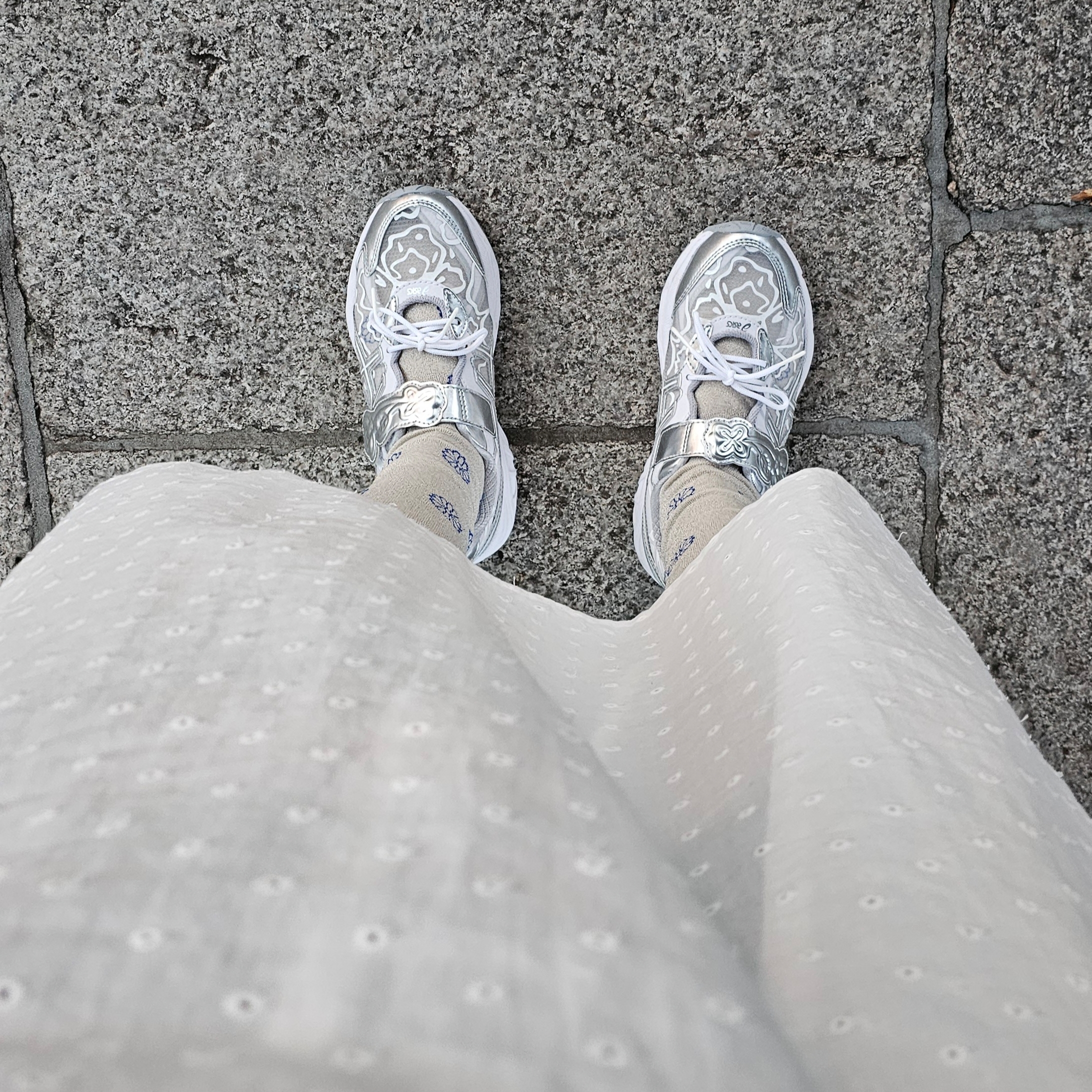 Asics x Cecilie Bahnsen GT-2160 White 착용 스타일 - 4