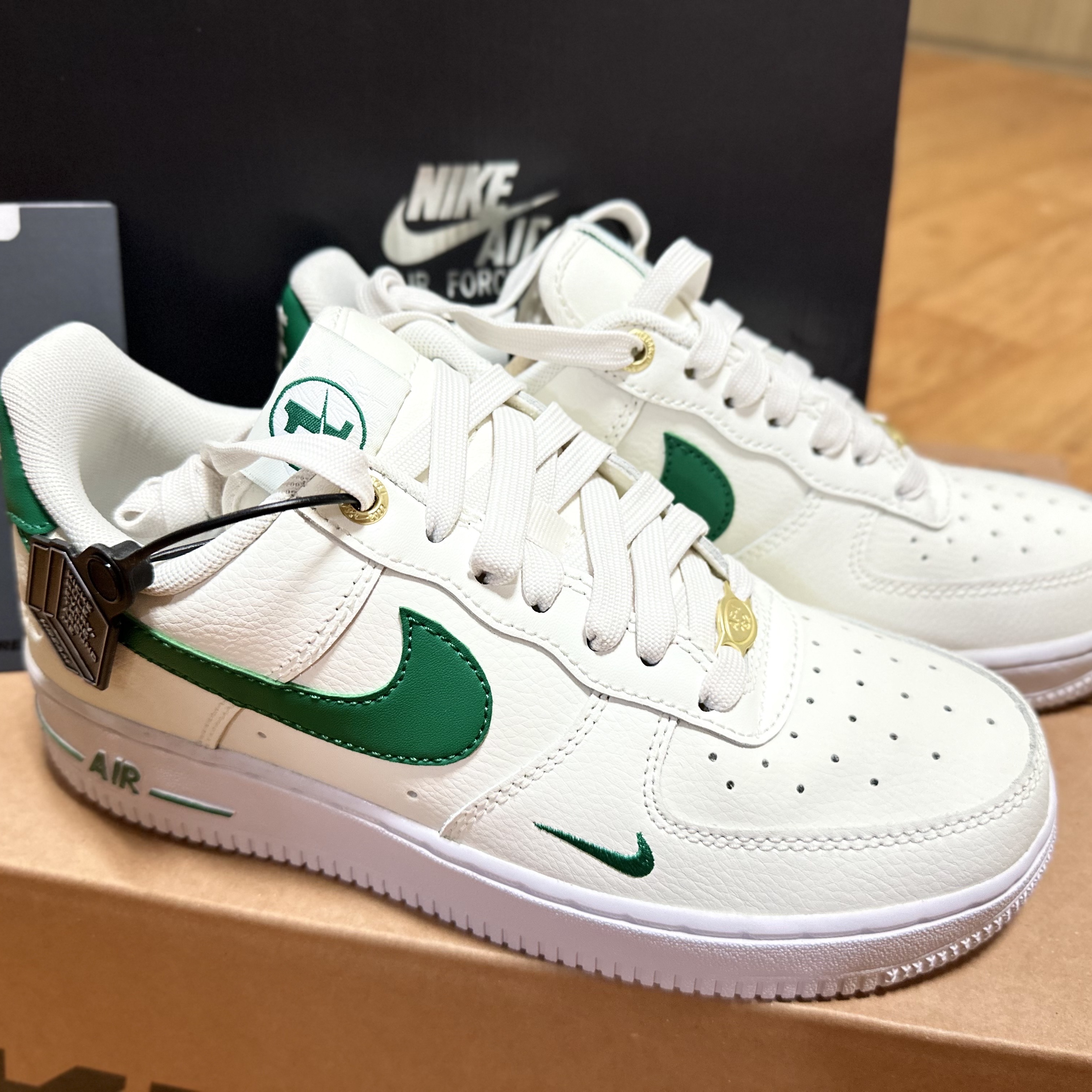 (W) Nike Air Force 1 '07 SE 40th Anniversary Join Forces Sail Malachite 착용 스타일
