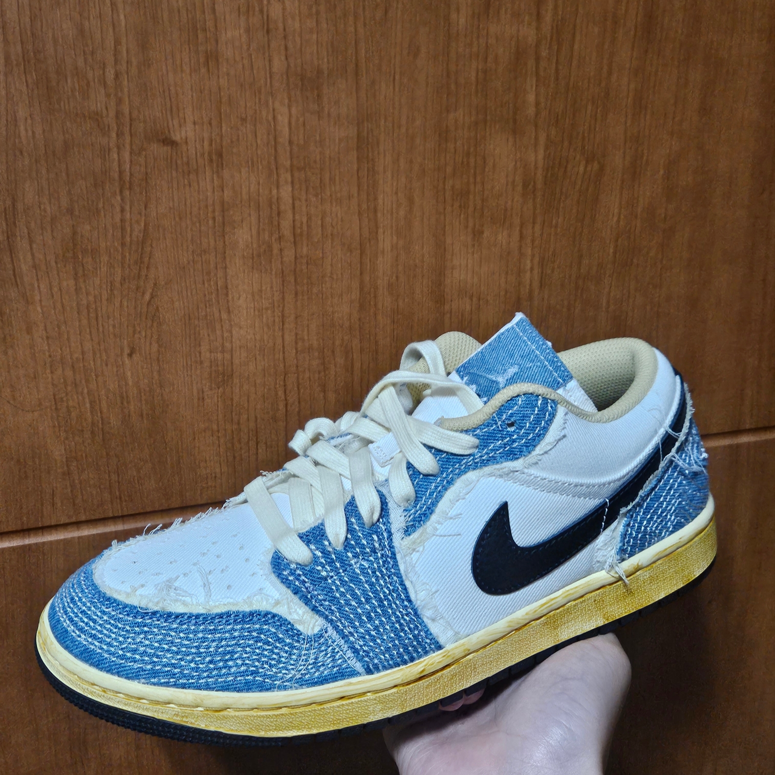 Jordan 1 Low World Make Japan 착용 스타일