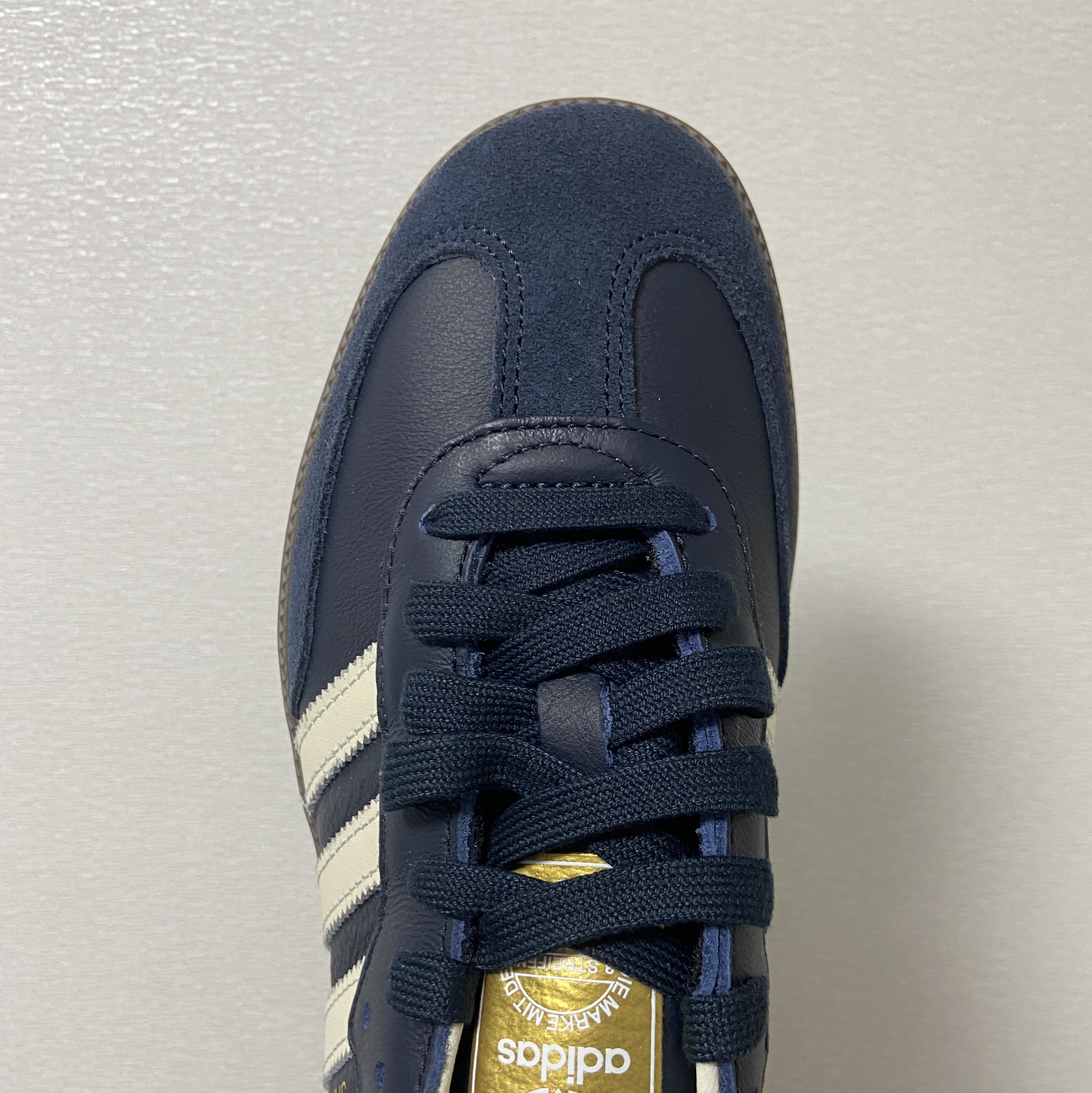 Adidas Samba OG Night Navy Cream White 착용 스타일 - 2