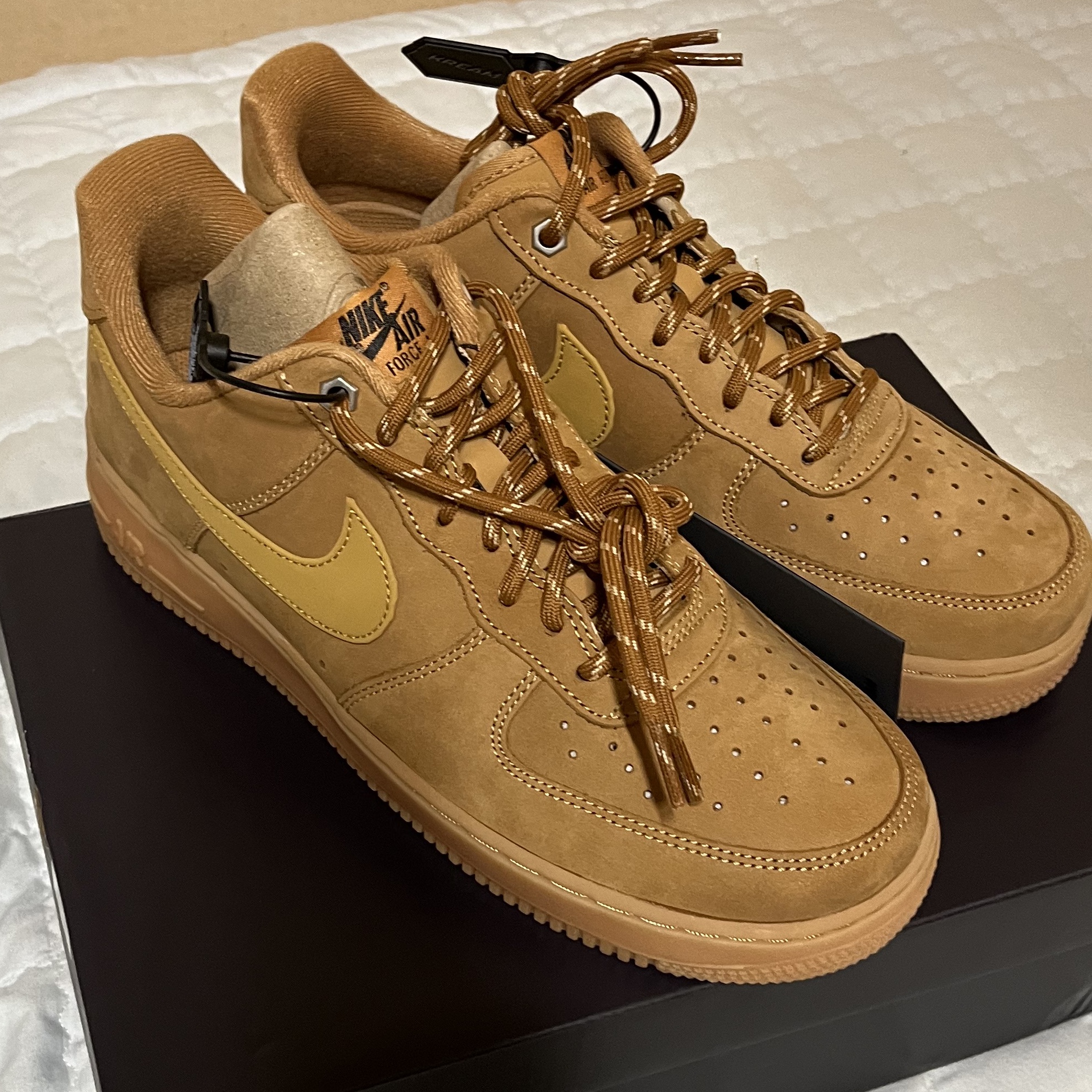 Nike Air Force 1 '07 WB Flax 착용 스타일 - 2