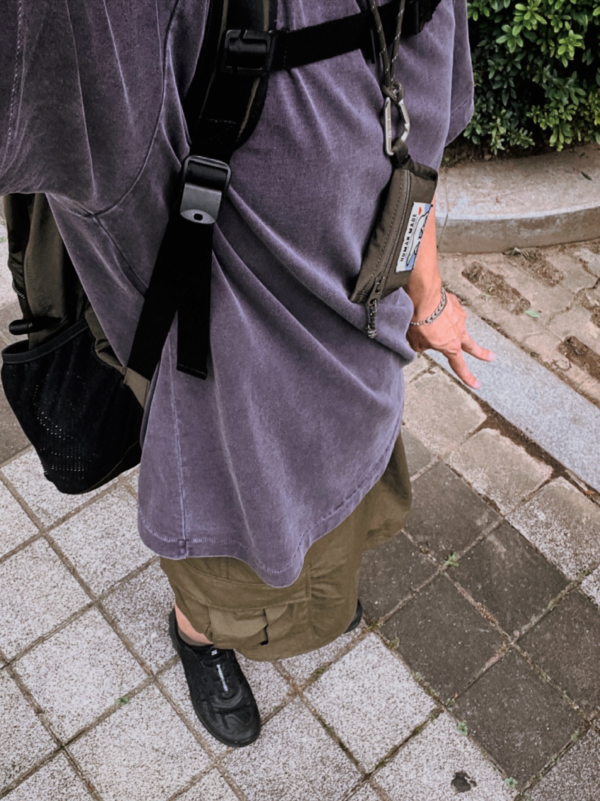 Salomon Speedverse PRG Black Alloy Black, Human Made Nylon Card Case Olive Drab 착용 스타일