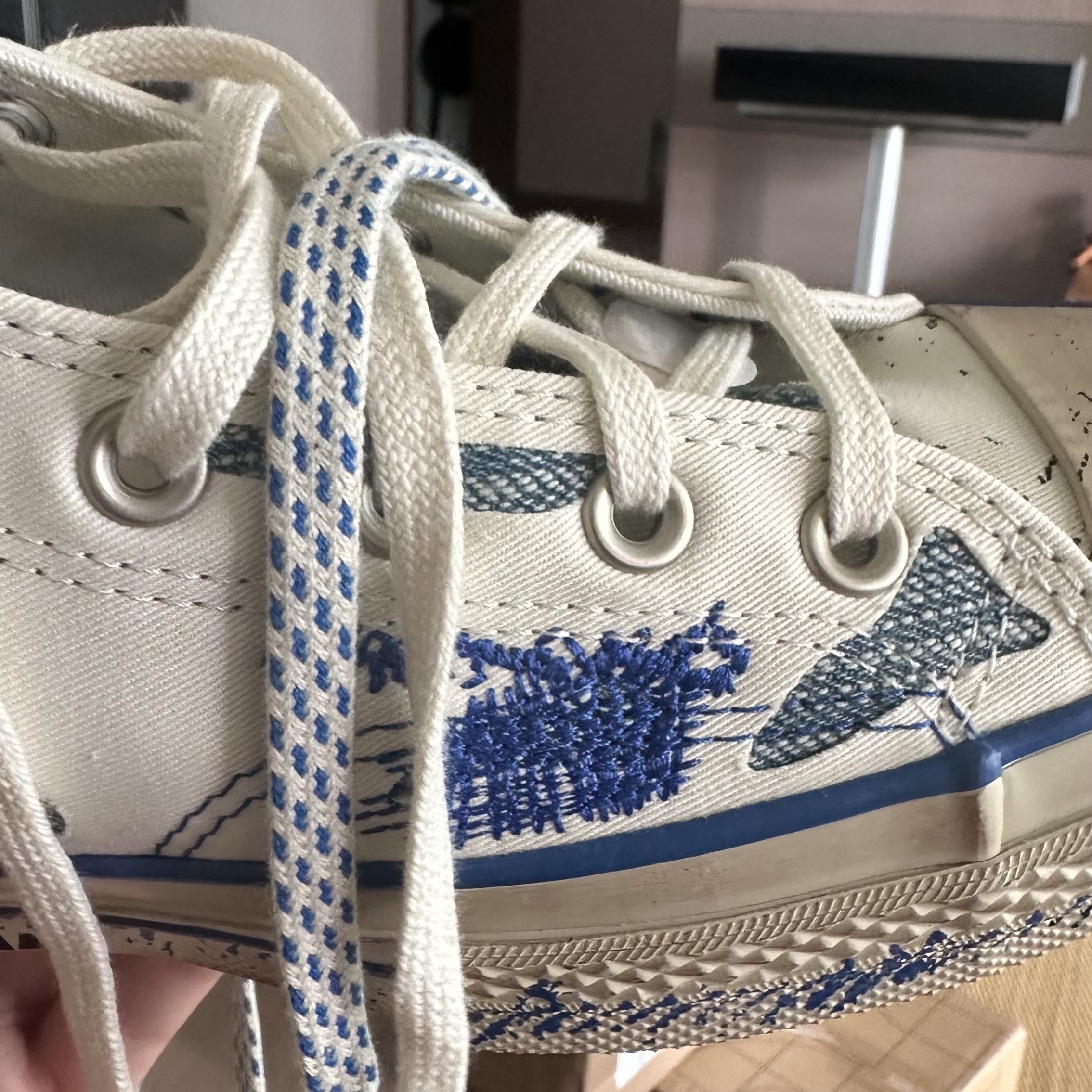 Converse x Ader Error Chuck 70 High White 착용 스타일 - 3