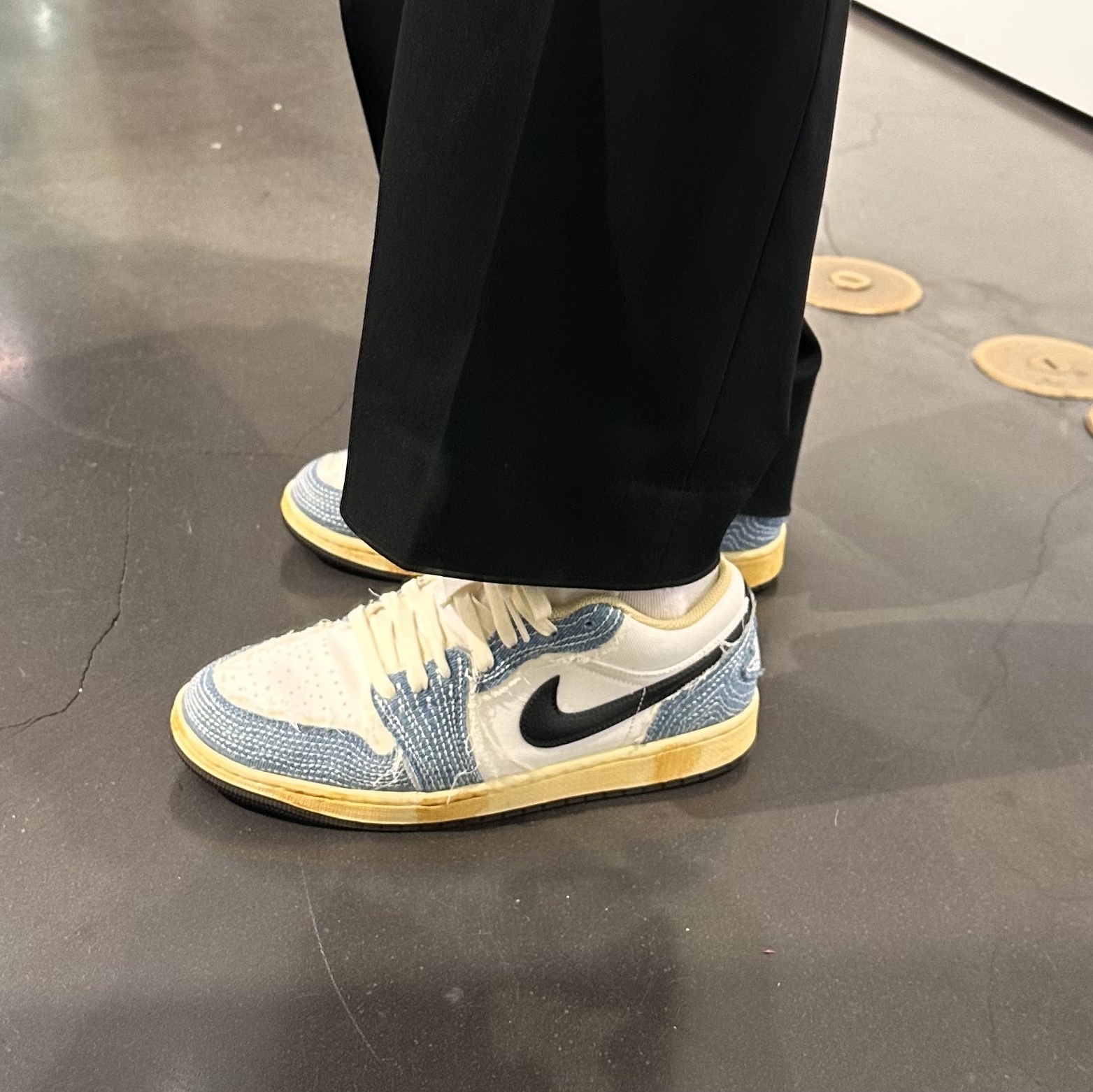 Jordan 1 Low World Make Japan 착용 스타일