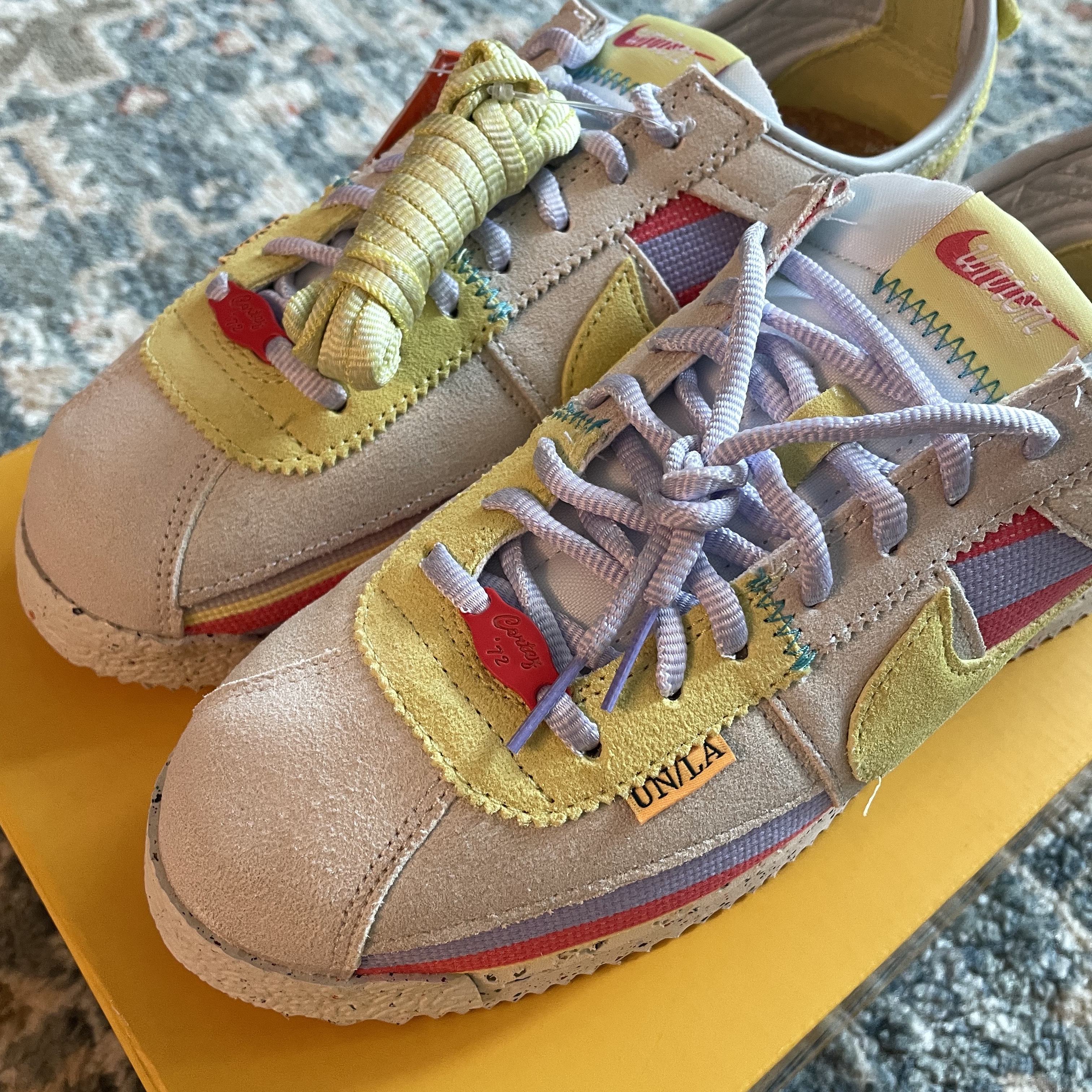 Nike x Union Cortez SP Lemon Frost 착용 스타일 - 1