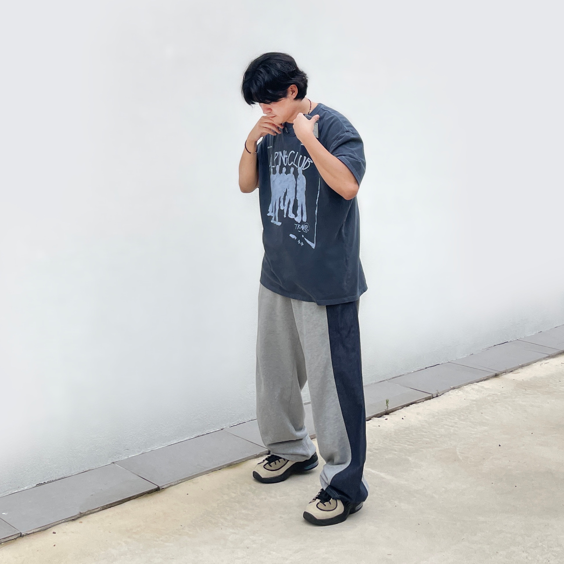 Nike x Stussy Air Penny II Rattan and Limestone 착용 스타일