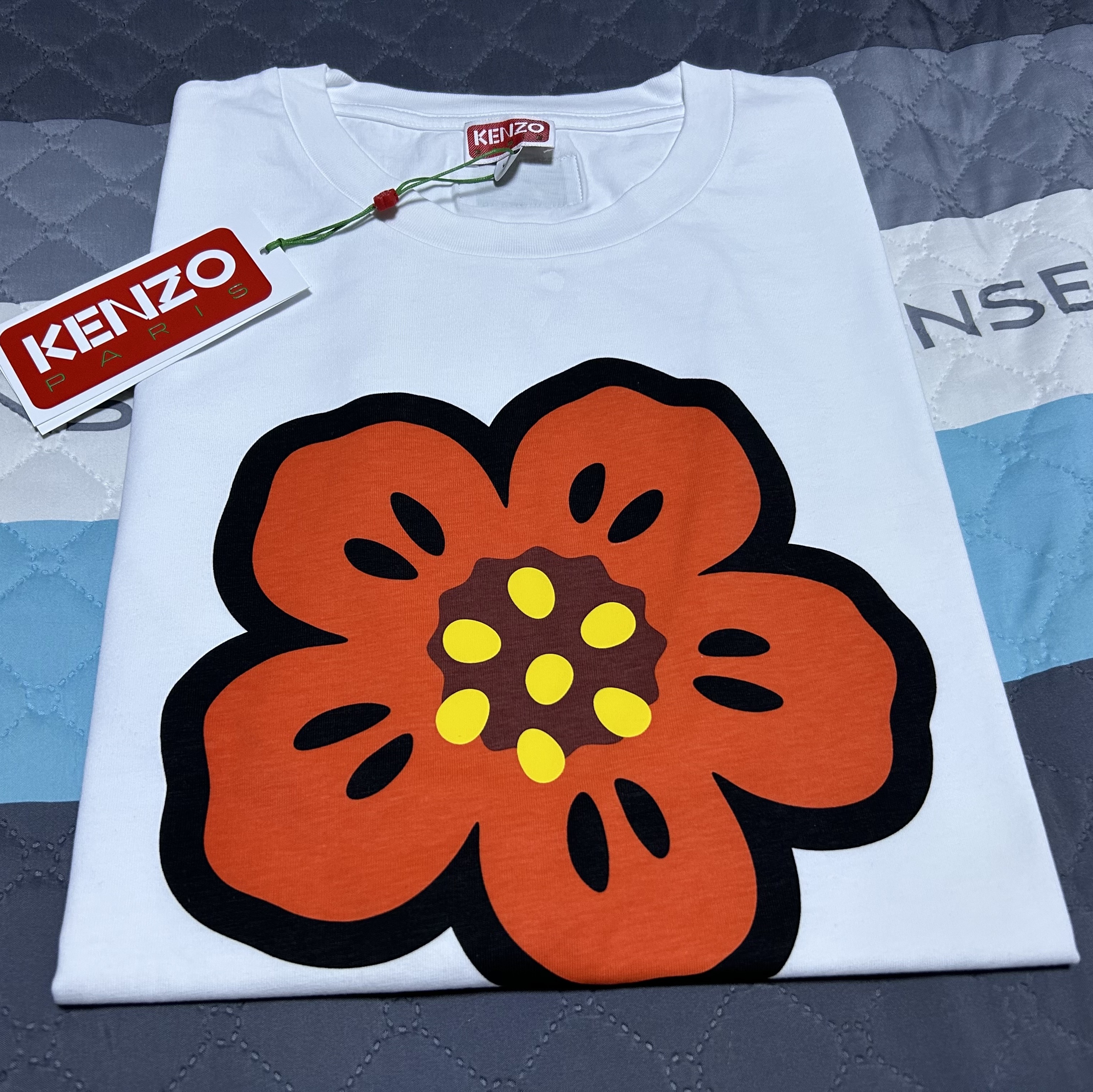 Kenzo Boke Flower T-Shirt White 착용 스타일