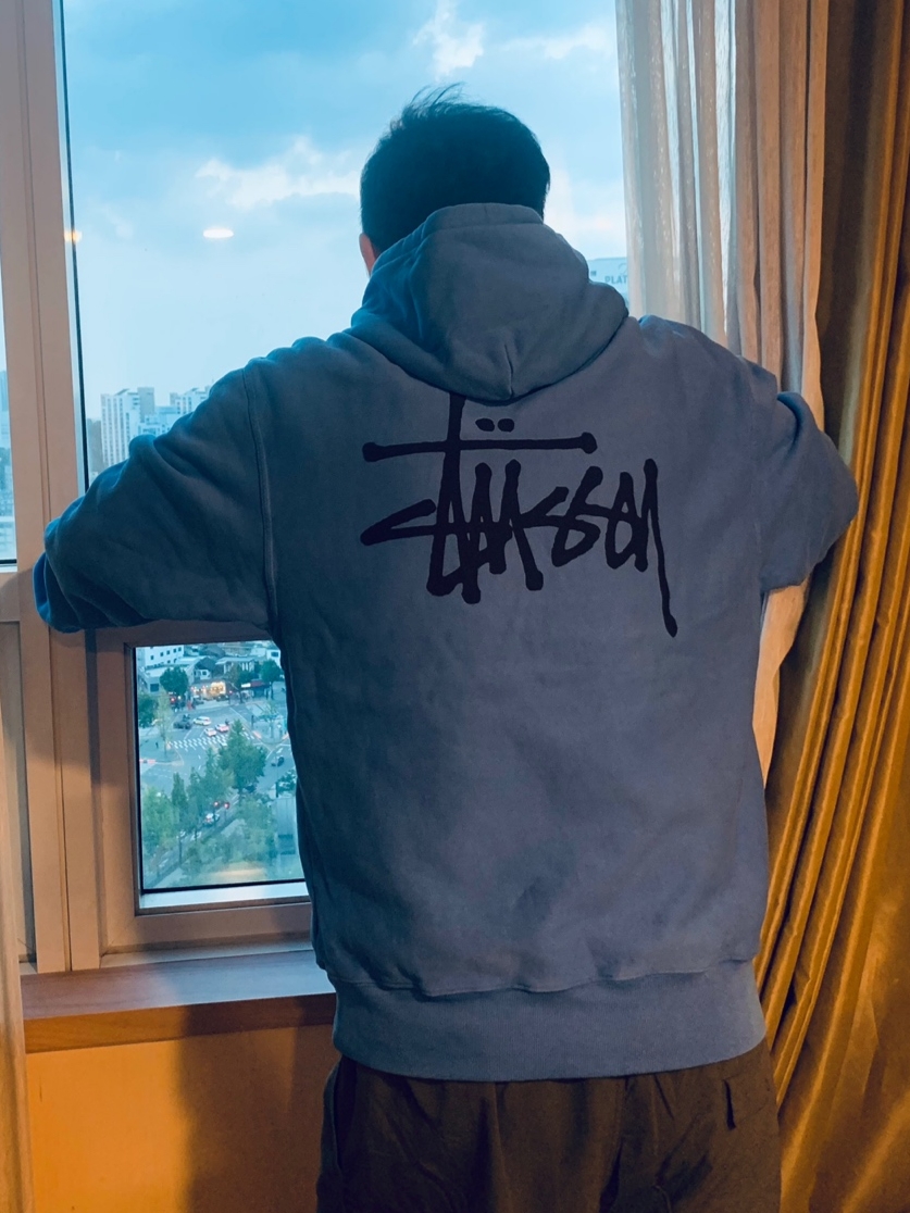 Stussy Basic Stussy Pigment Dyed Hoodie Blue 착용 스타일