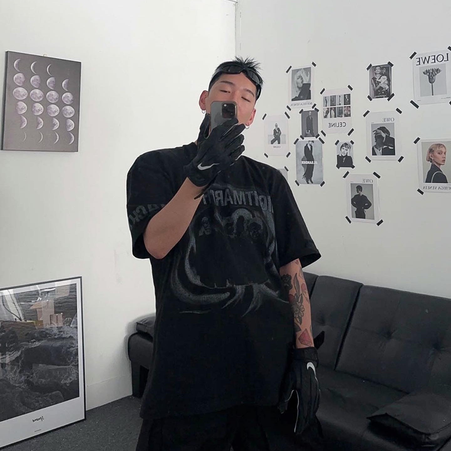 Gentle Monster x Maison Margiela MM003 Black Black, Nike x Drake Nocta Gloves Black 착용 스타일 - 3
