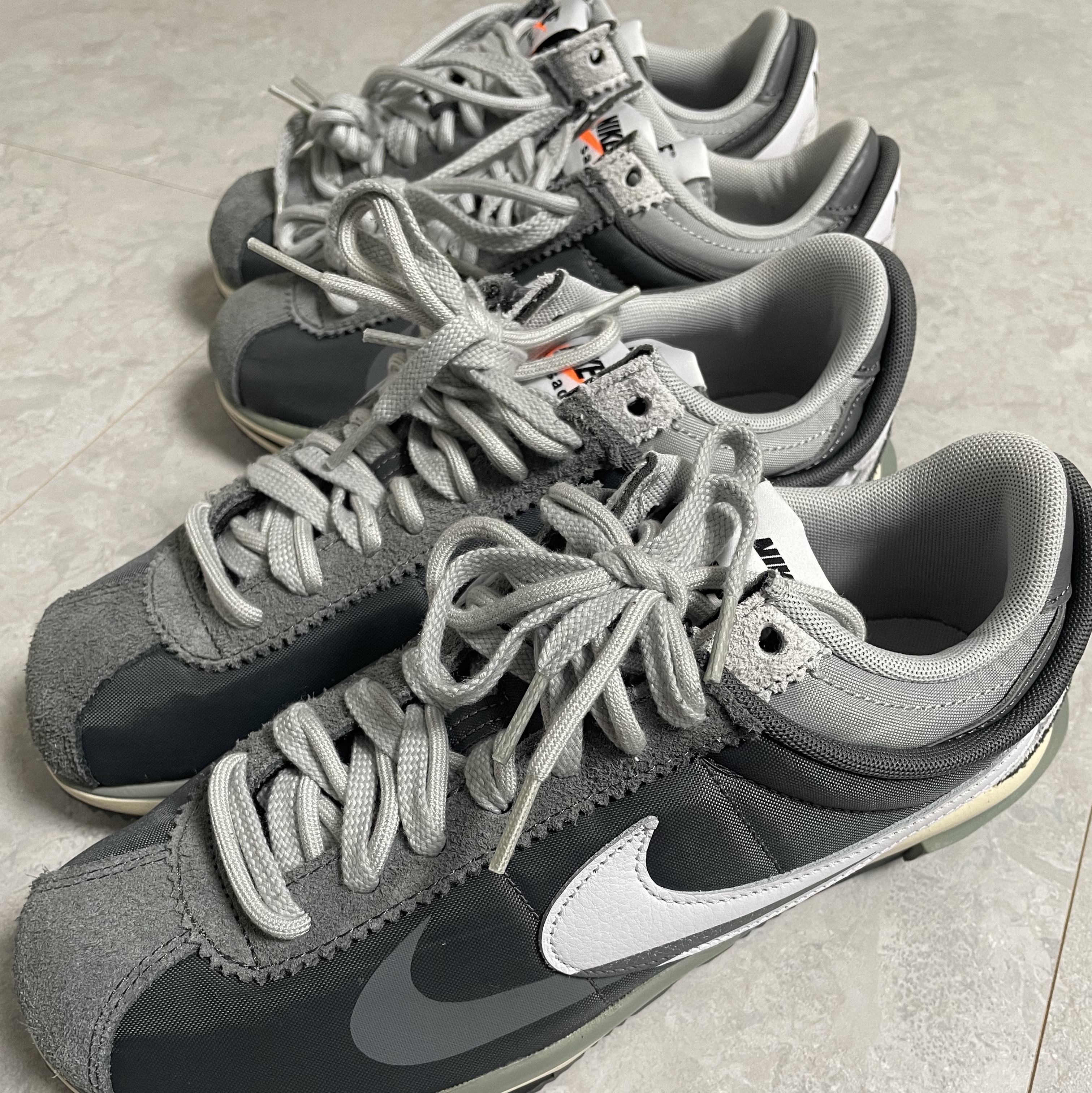Nike x Sacai Zoom Cortez SP Iron Grey 착용 스타일