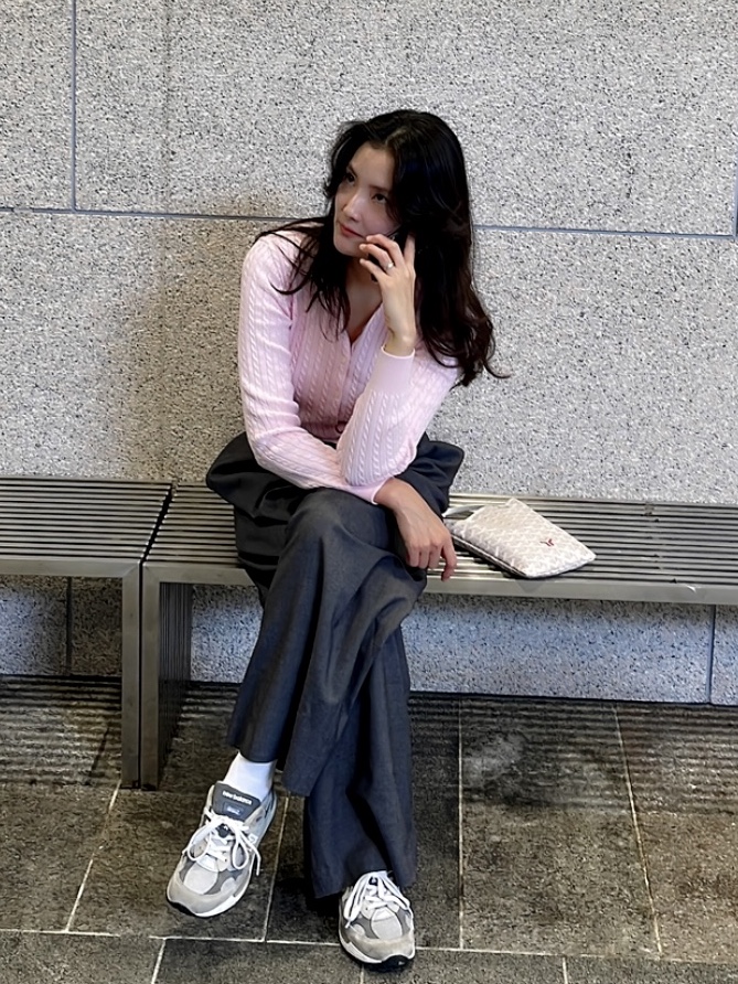 New Balance 992 Made in USA Grey - D Standard, Goyard Poitiers Claire-Voie Bag Powder Pink 착용 스타일 - 3
