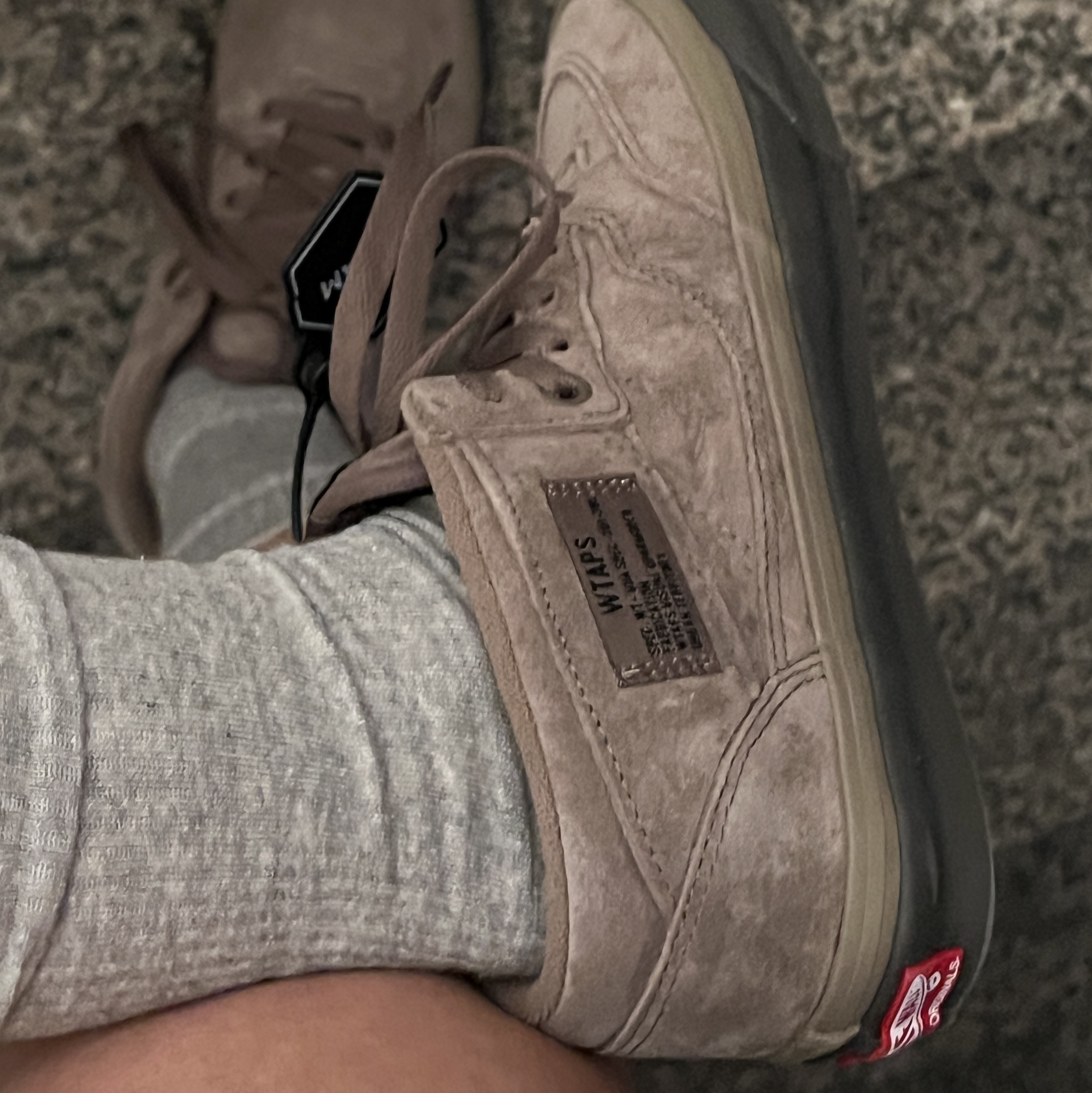 Vans Vault x WTAPS OG Half Cab LX Coyote 착용 스타일 - 2