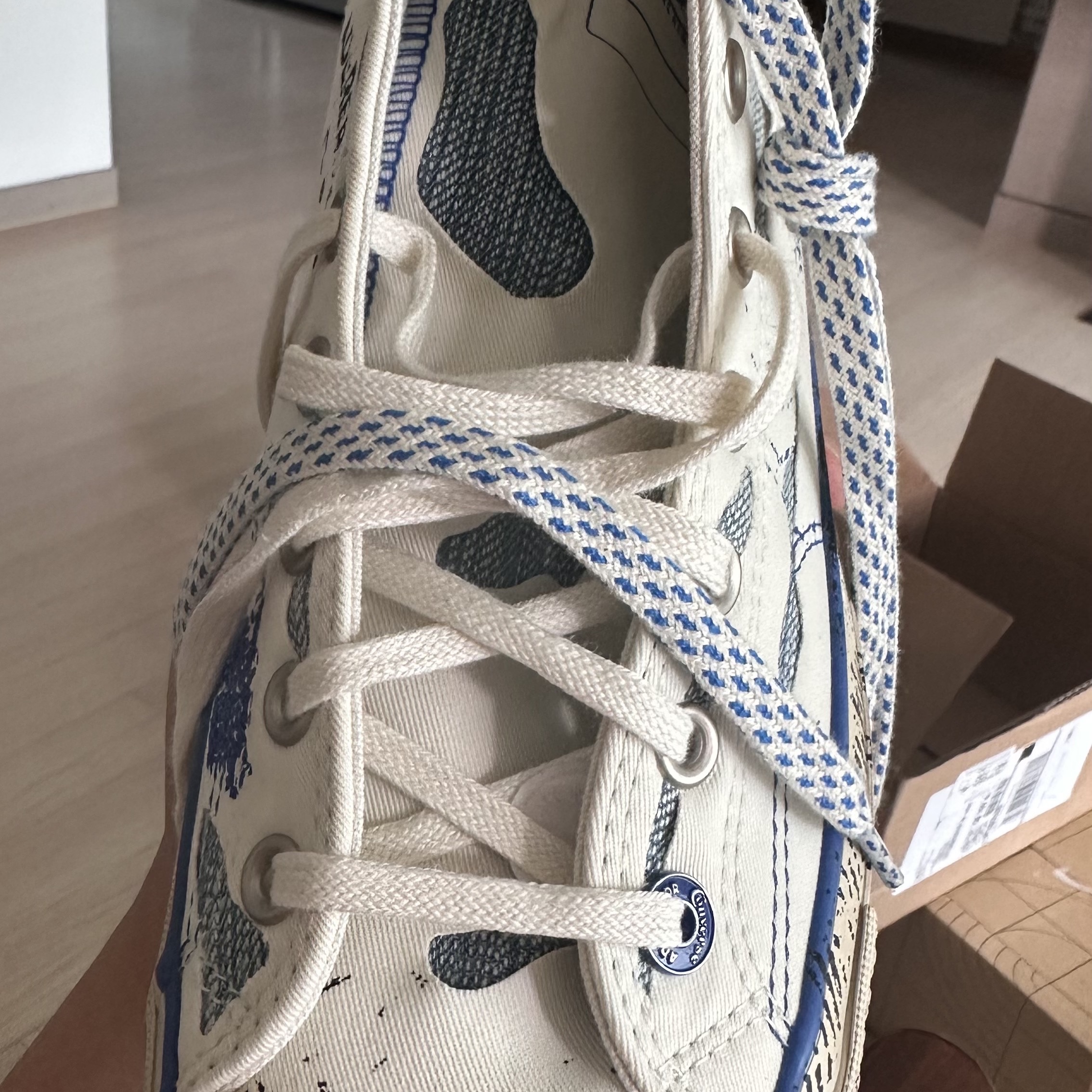 Converse x Ader Error Chuck 70 High White 착용 스타일 - 2