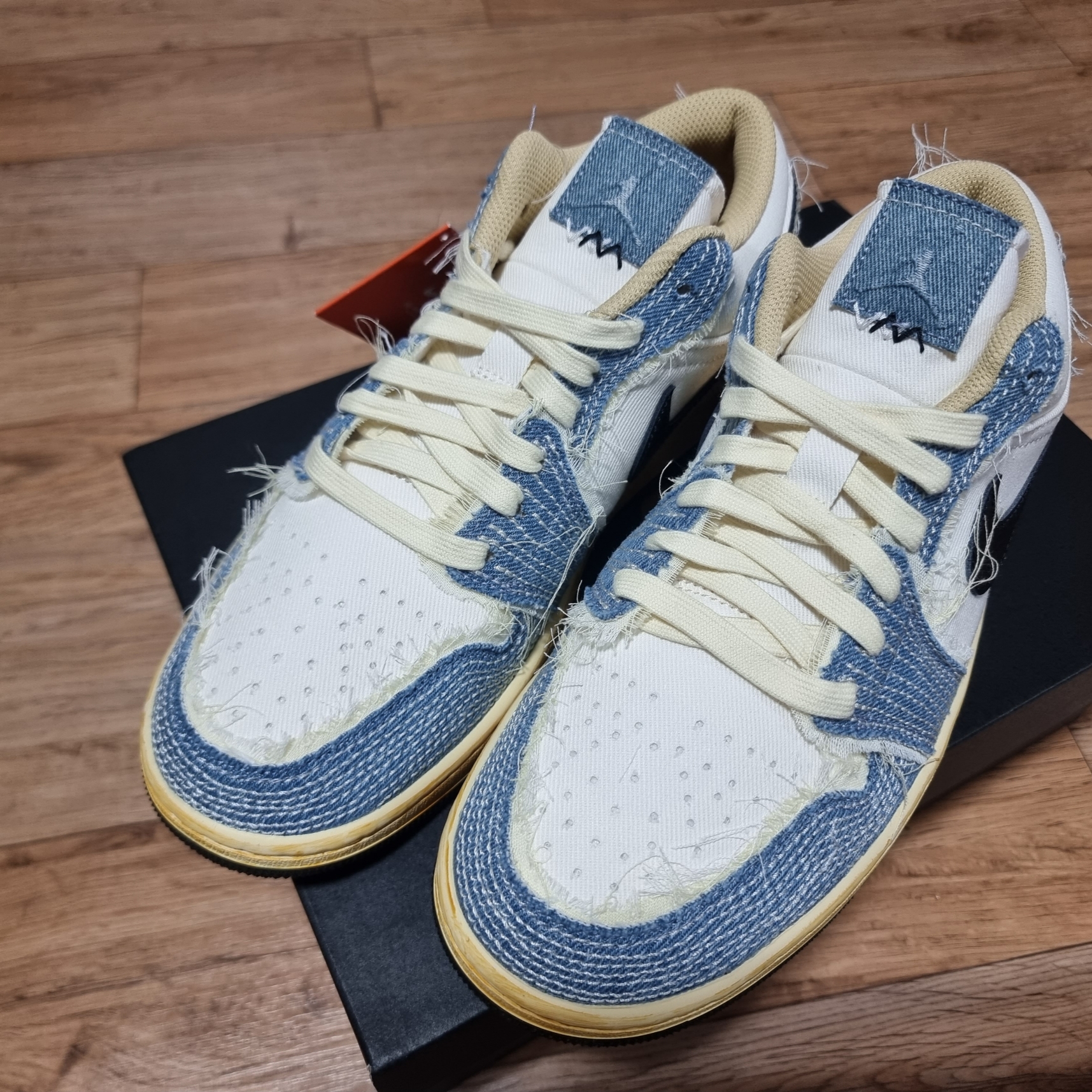 Jordan 1 Low World Make Japan 착용 스타일 - 4