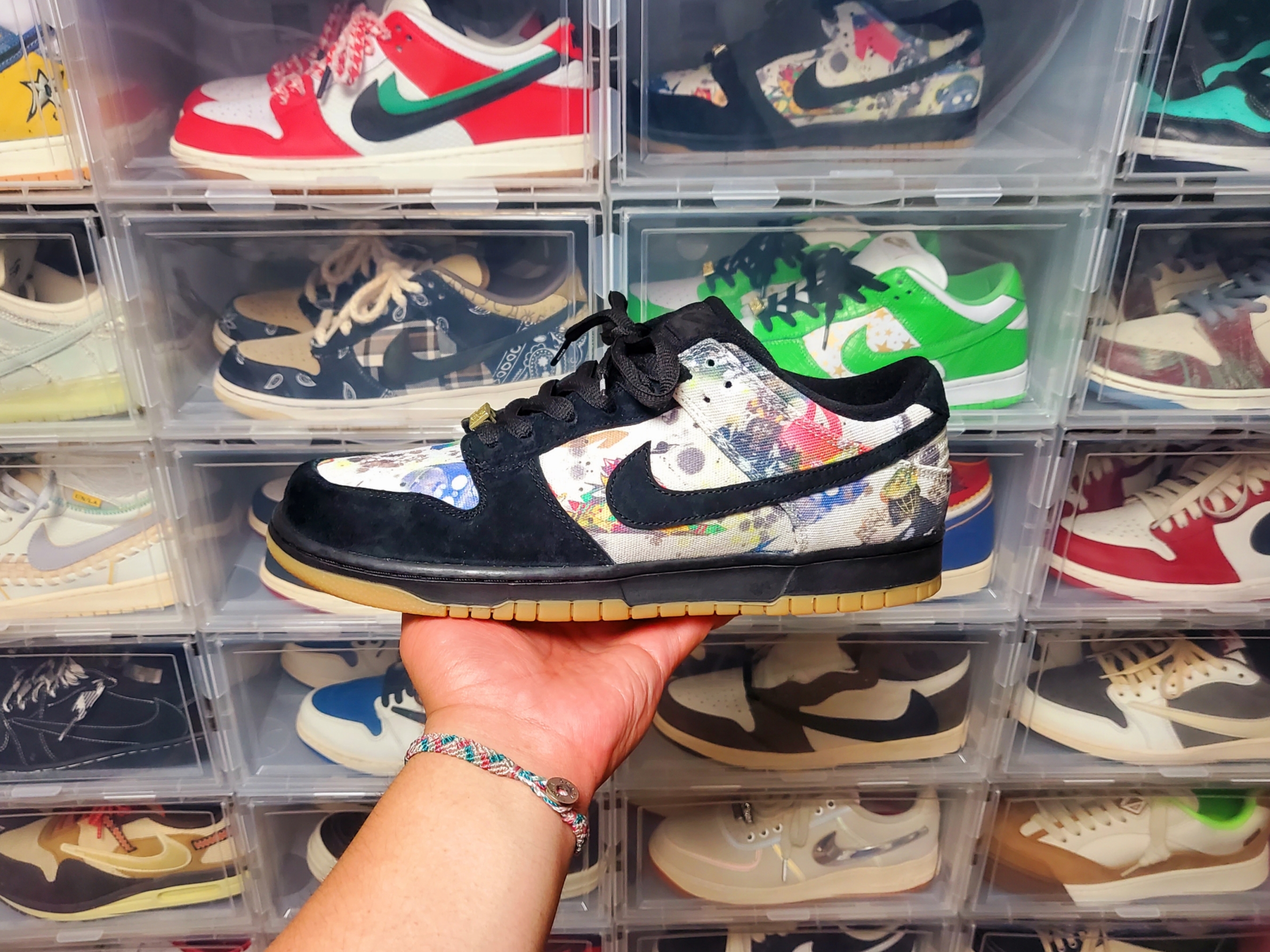 Nike x Supreme SB Dunk Low QS Rammellzee Black, Nike x Supreme SB Dunk Low Mean Green 착용 스타일 - 2