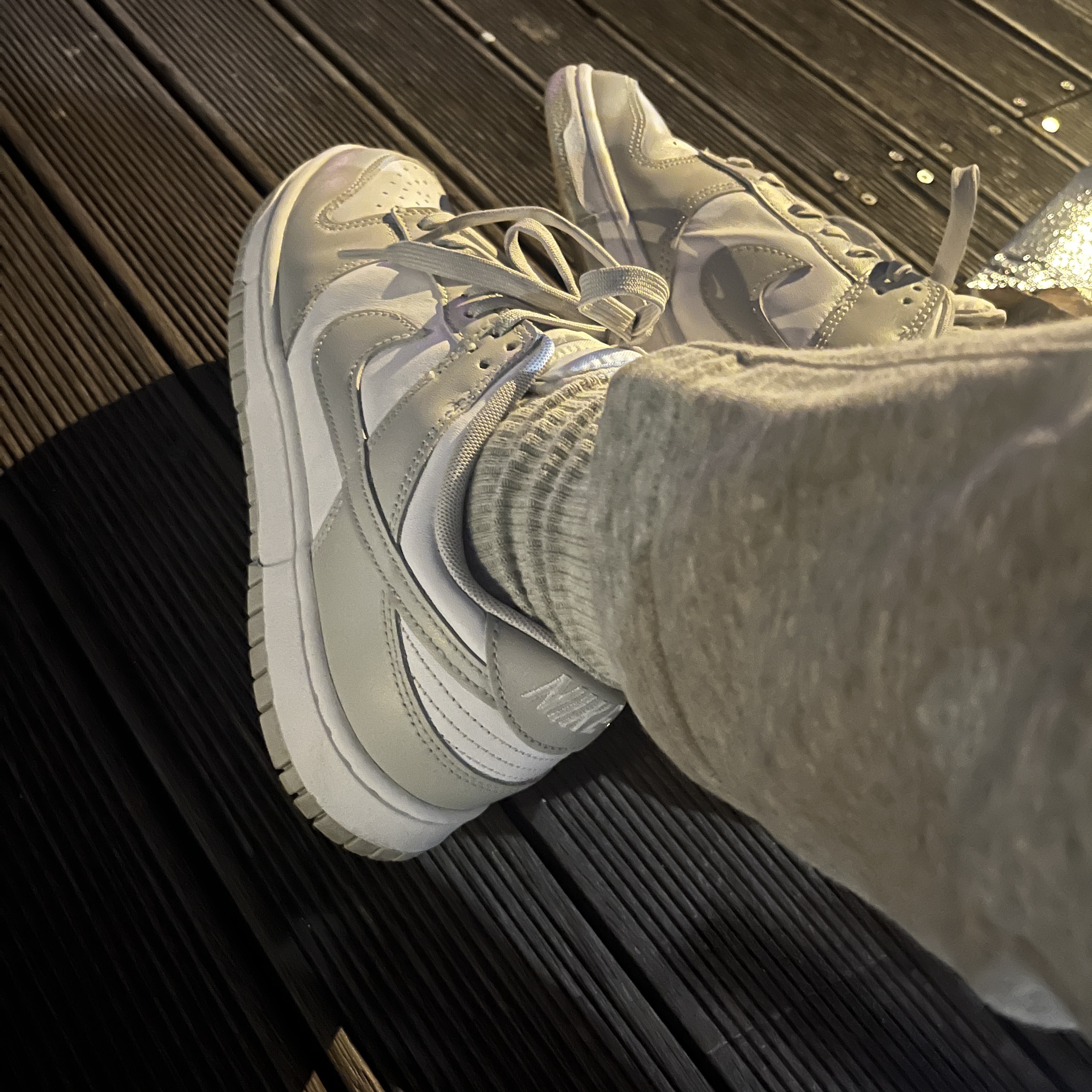 Nike Dunk Low Retro Grey Fog 착용 스타일