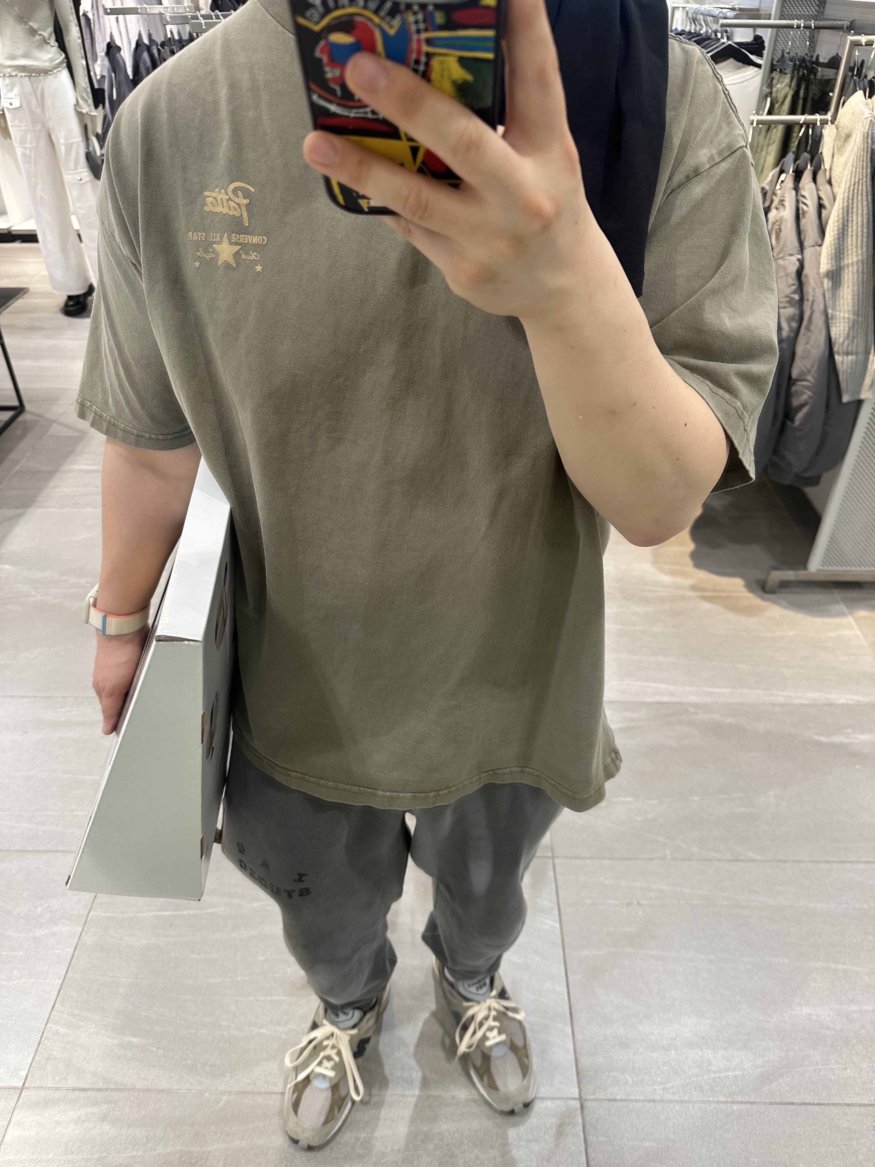 New Balance x JJJJound 991 Made in UK Grey, IAB Studio Blocked Pigment Sweatpants Black 착용 스타일