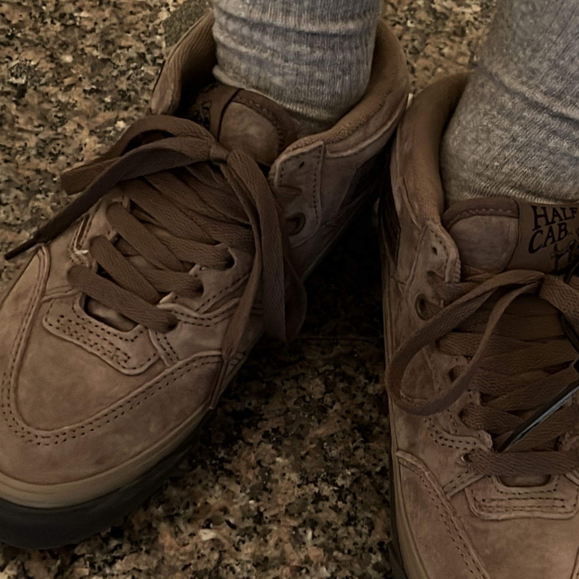 Vans Vault x WTAPS OG Half Cab LX Coyote 착용 스타일 - 1