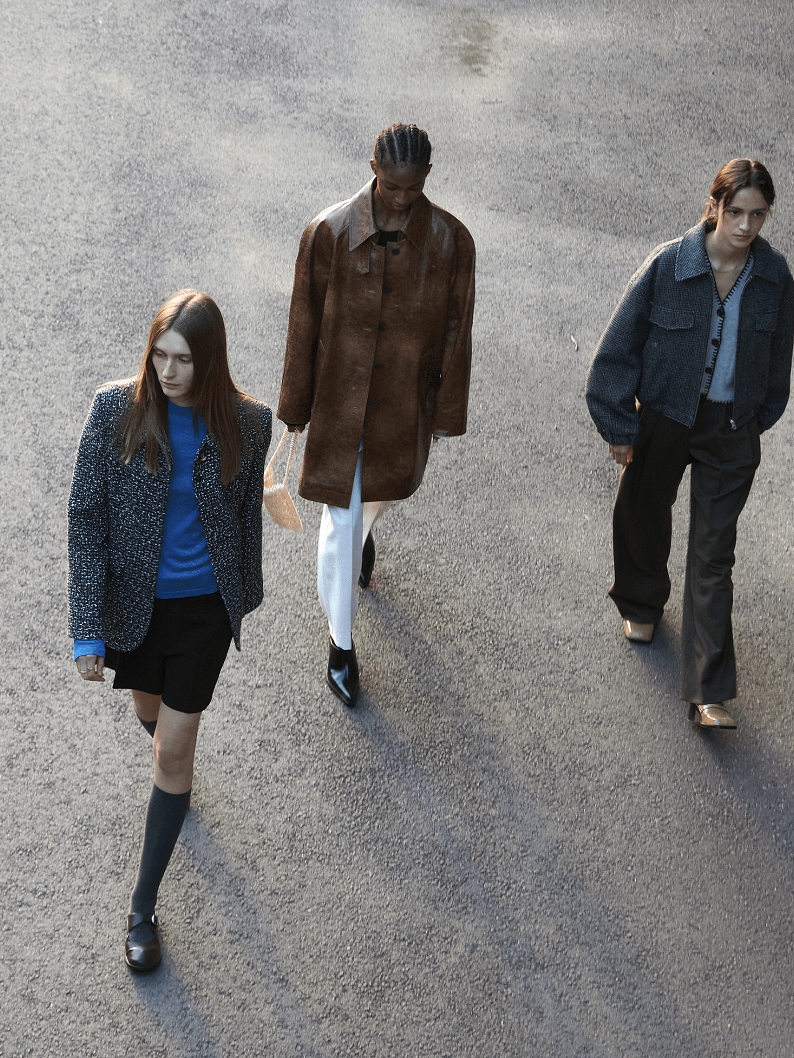 Enor Women Crack Coated Belted Coat Brown 착용 스타일