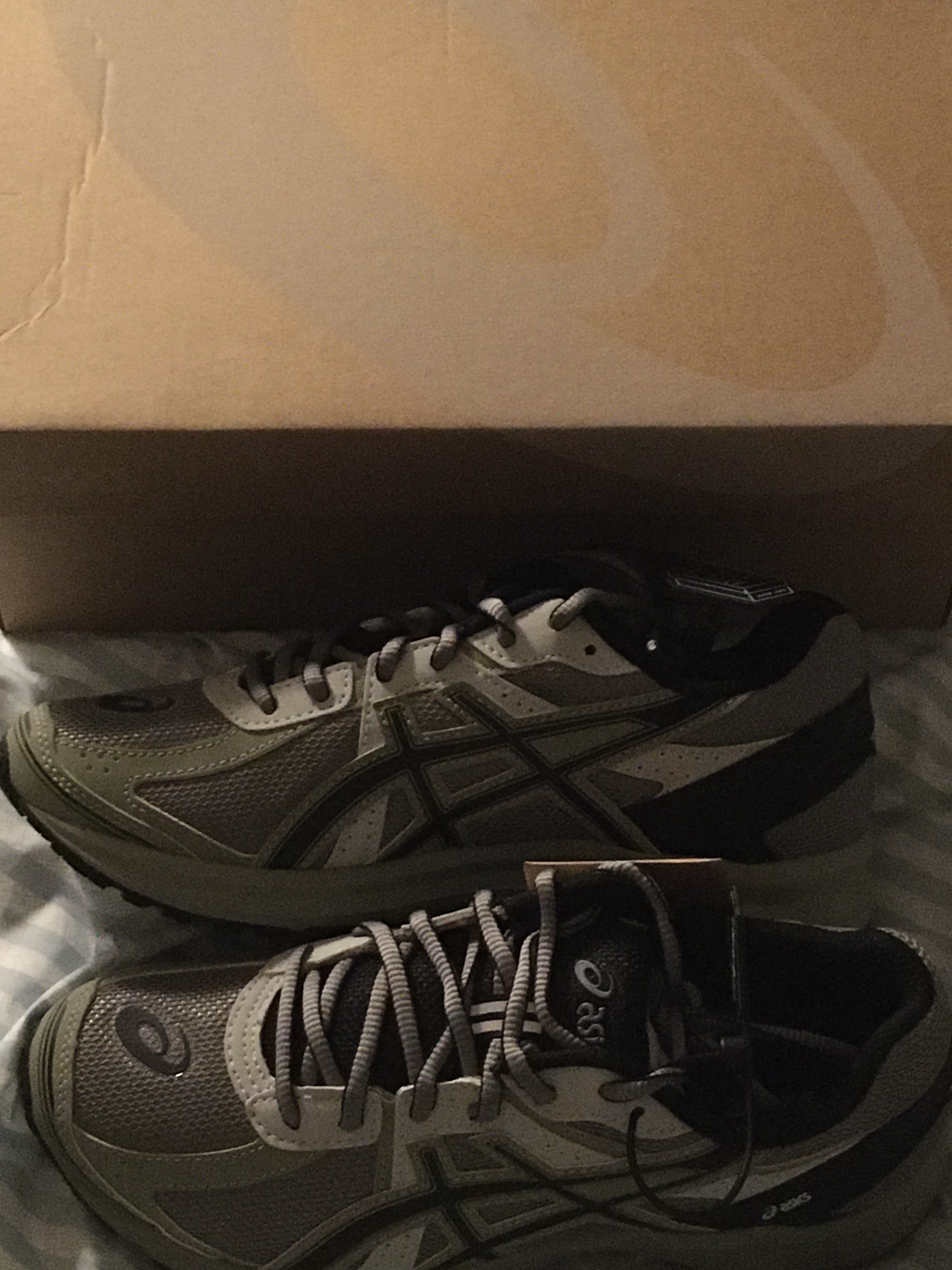 Asics Jog 100 S Sheet Rock - 2E Wide 착용 스타일