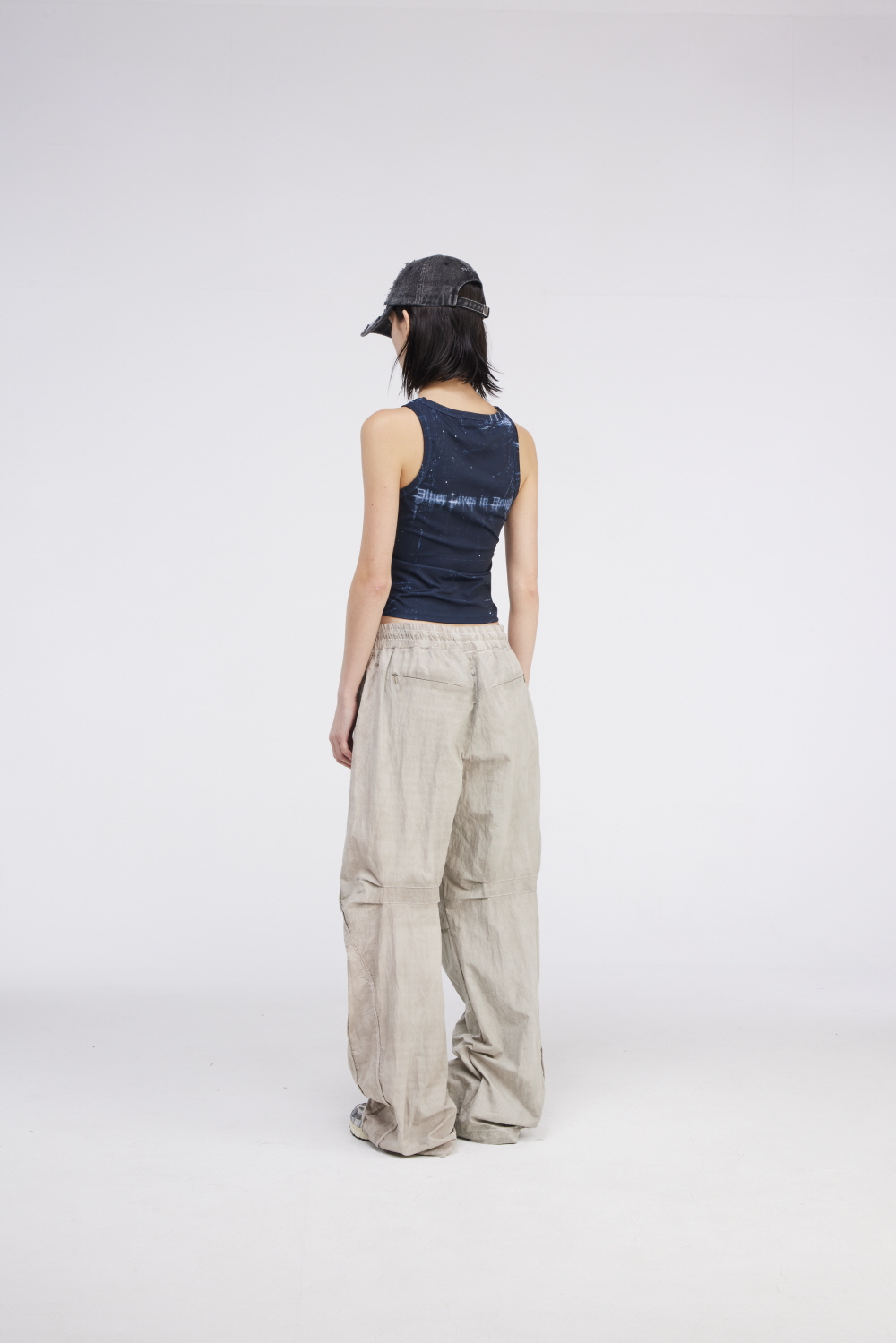 BLR Printed Sleeveless Black 상세 이미지 3