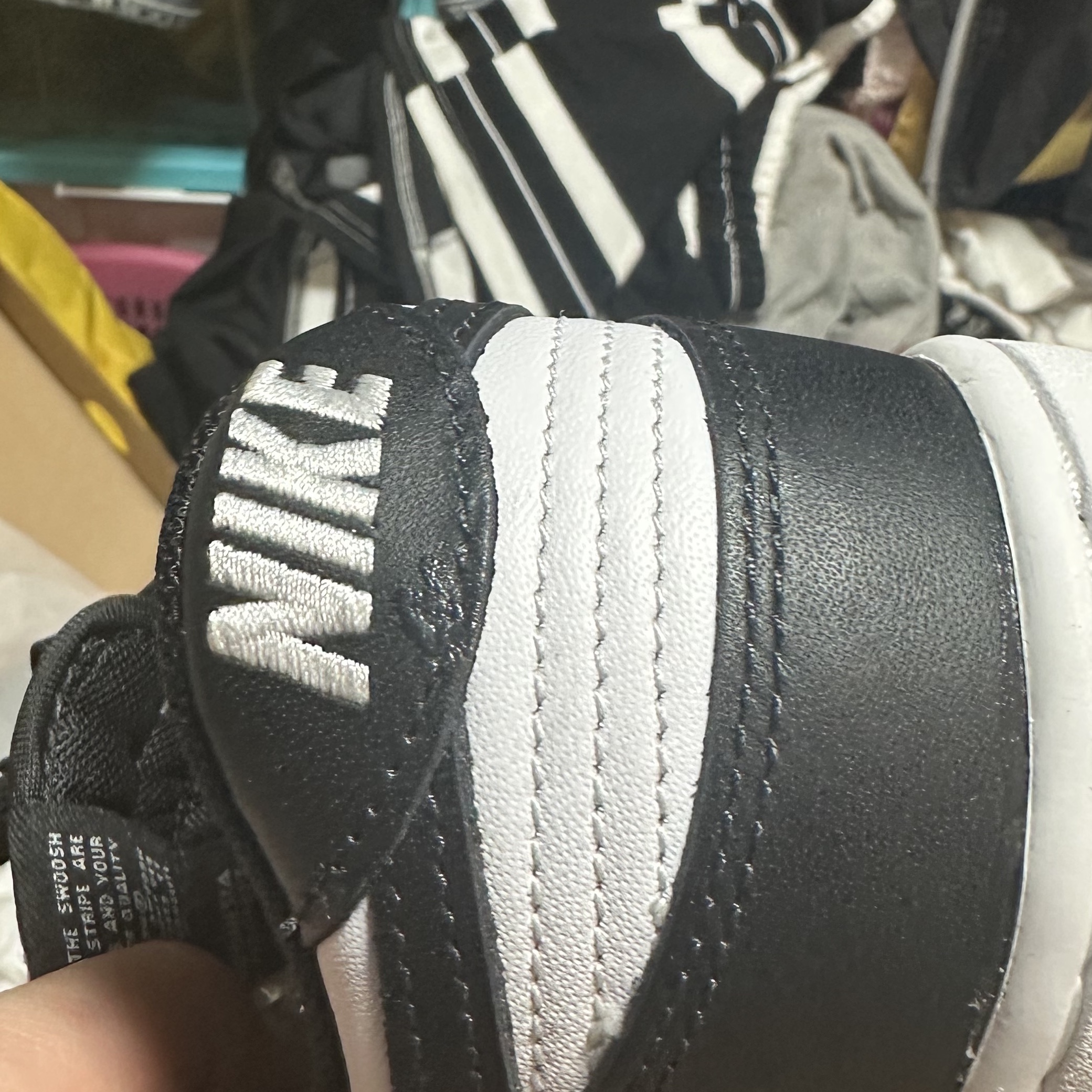 Nike Dunk Low Retro Black 착용 스타일 - 4
