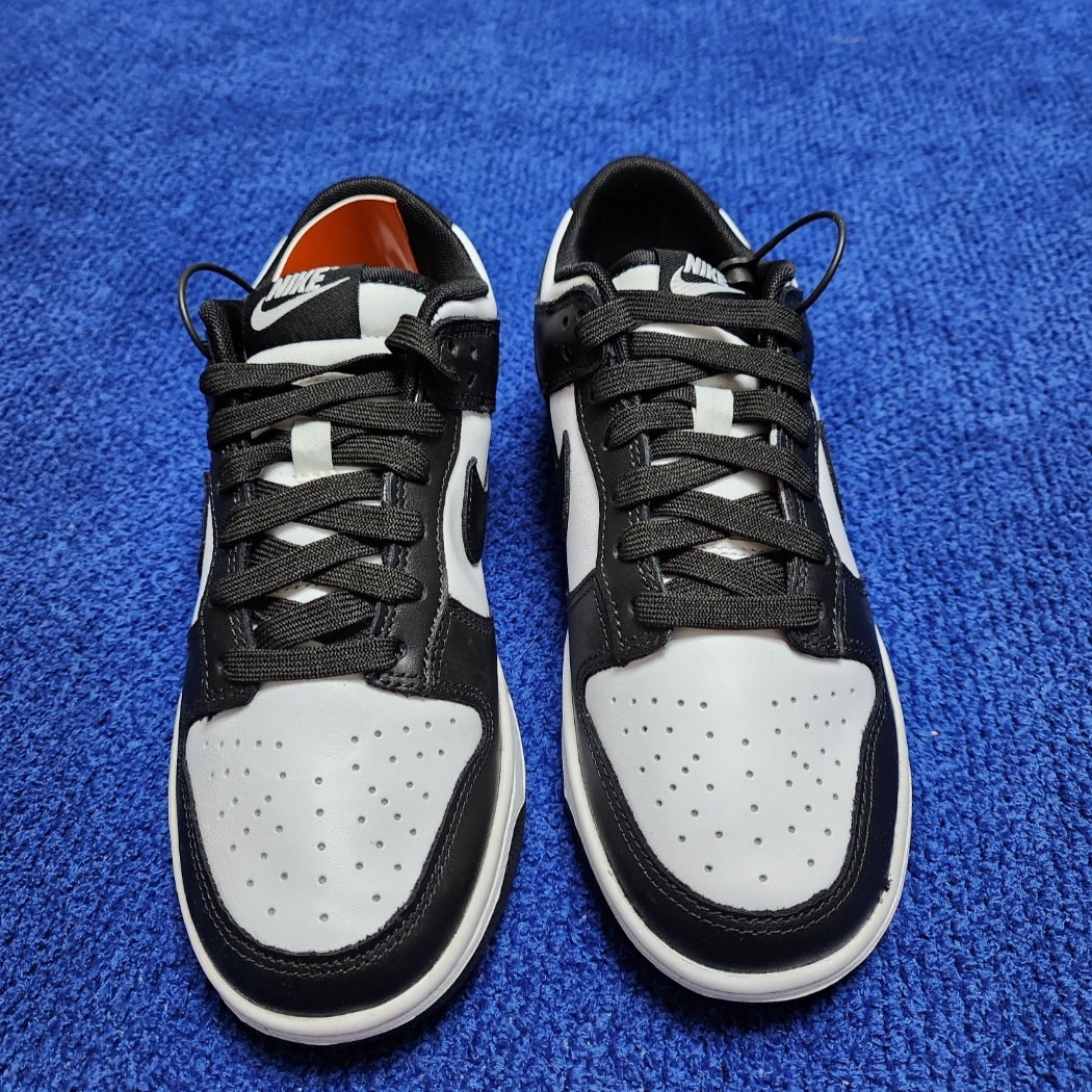 Nike Dunk Low Retro Black 착용 스타일