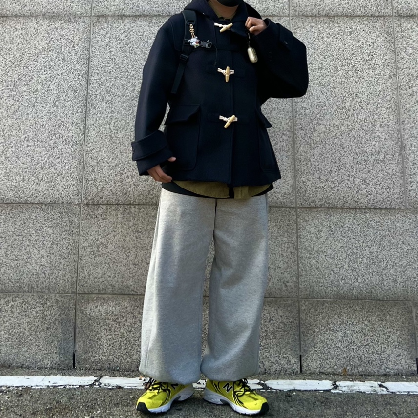 New Balance 530 Yellow 착용 스타일 - 1