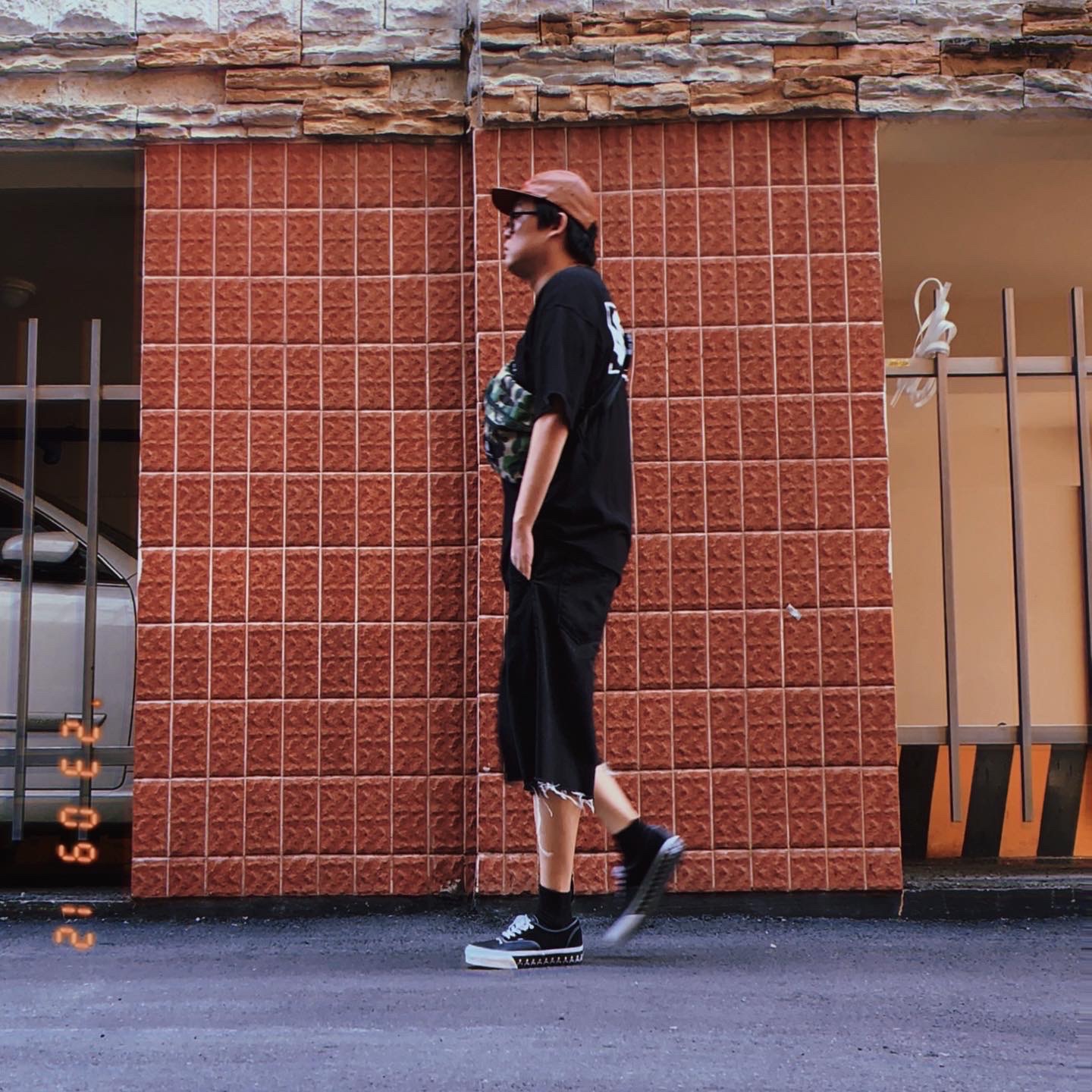Vans Vault x Mastermind World Authentic LX Black 착용 스타일