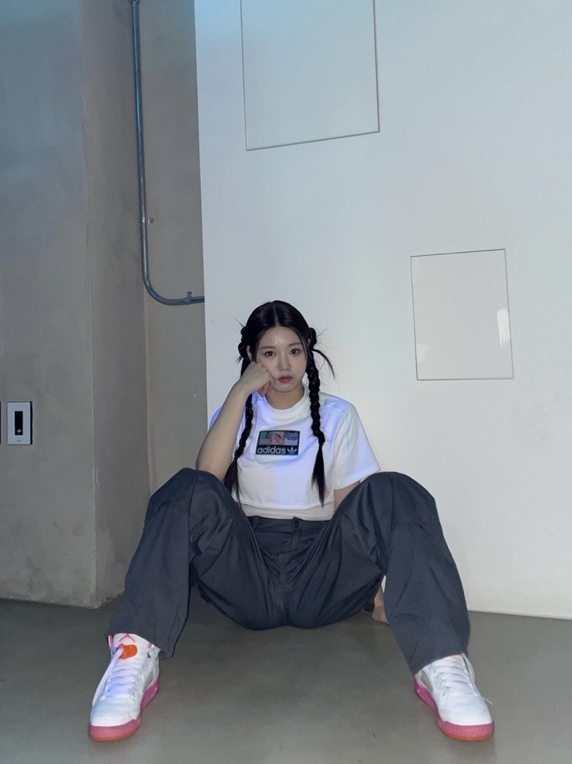(GS) Jordan 5 Retro Pinksicle and Safety Orange 착용 스타일 - 2