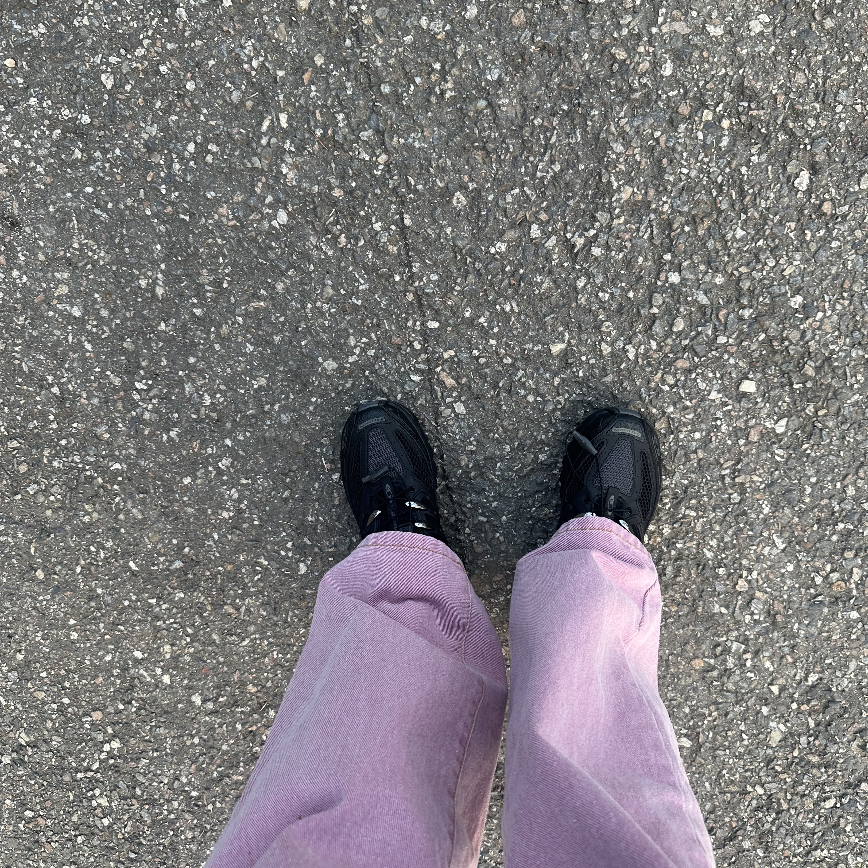 Salomon ACS Pro Black 착용 스타일
