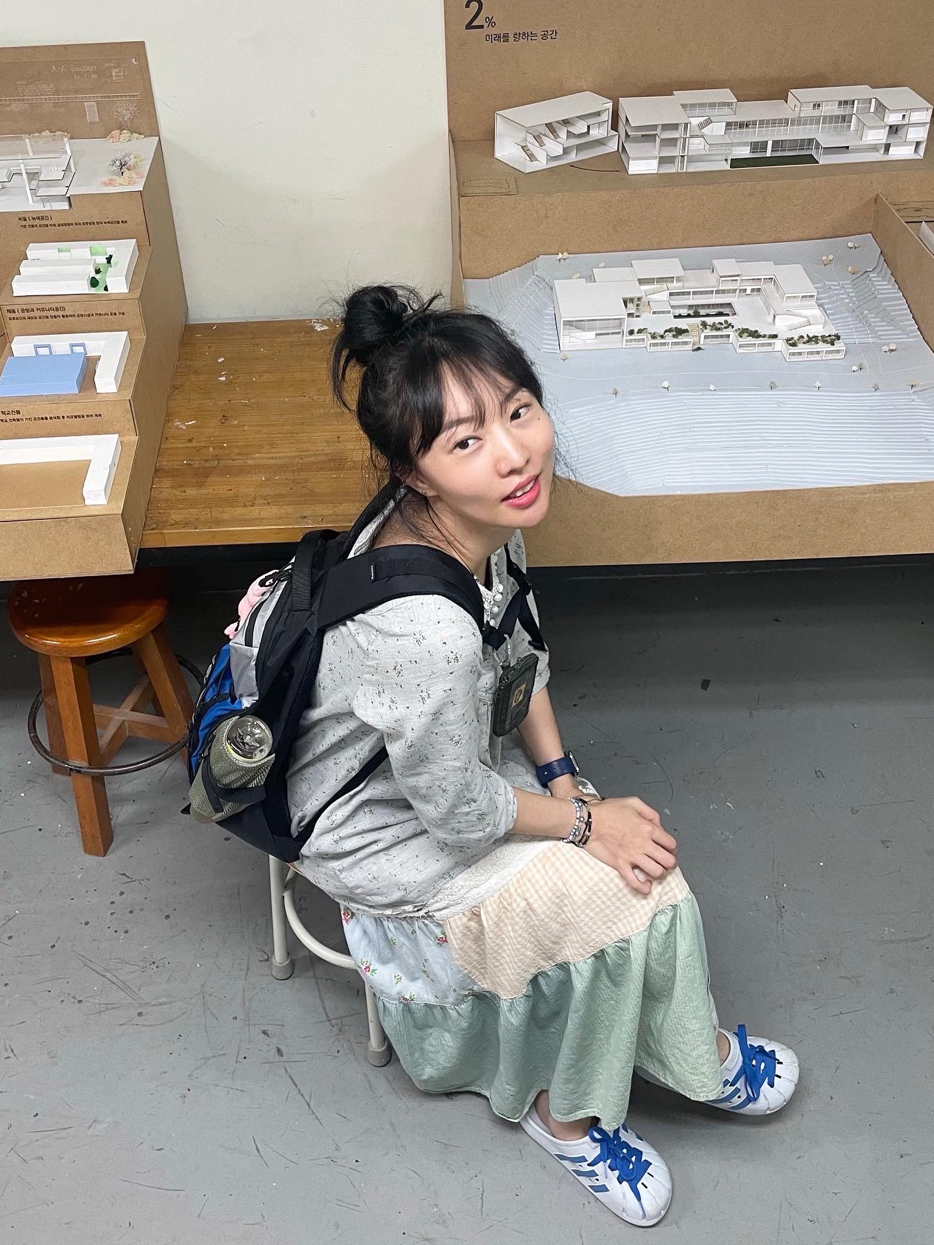 Supreme Backpack Blue - 23FW, Human Made Military Card Case Olive Drab 착용 스타일